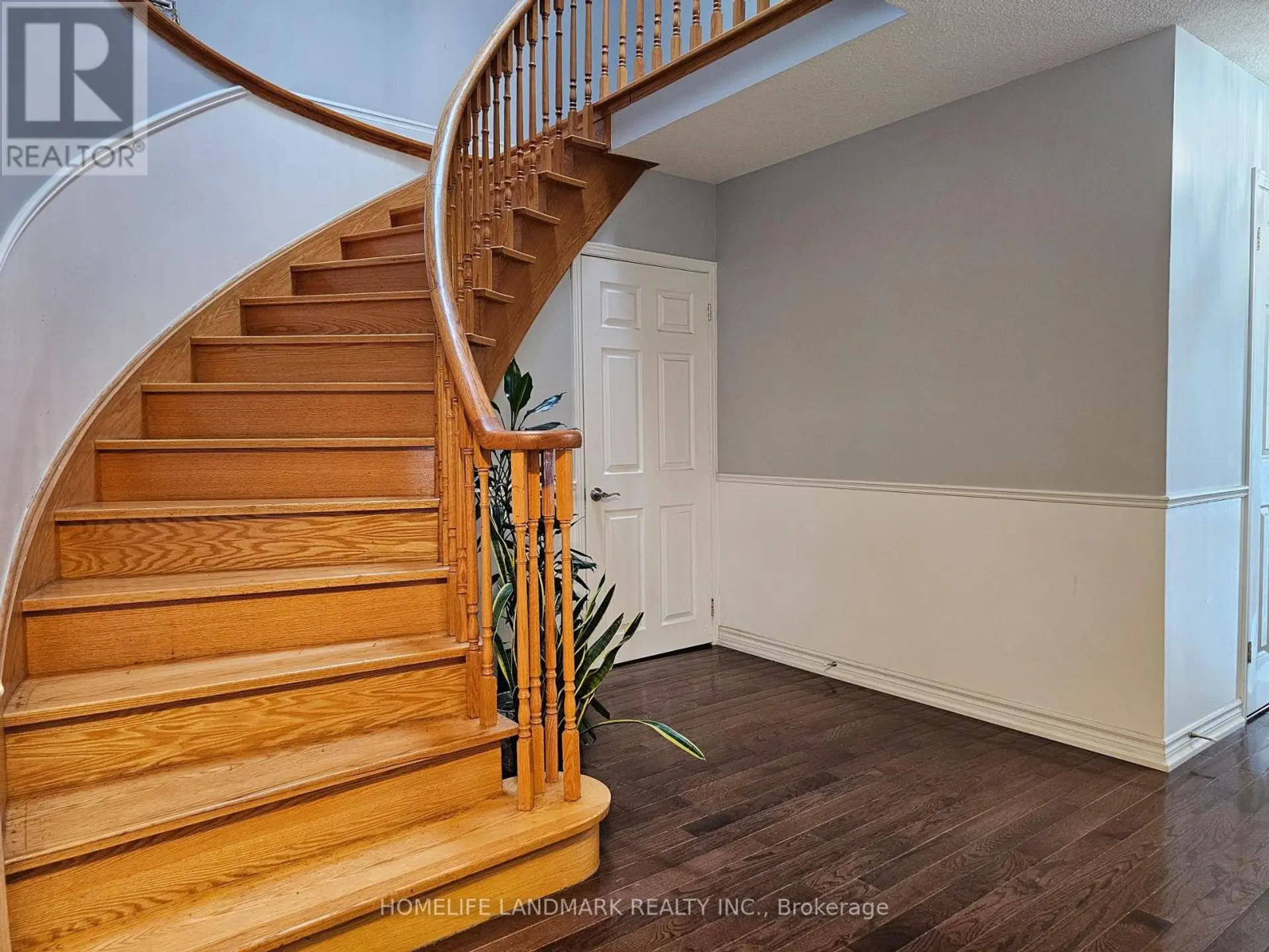 35 ROYAL PALM DRIVE - Image 12