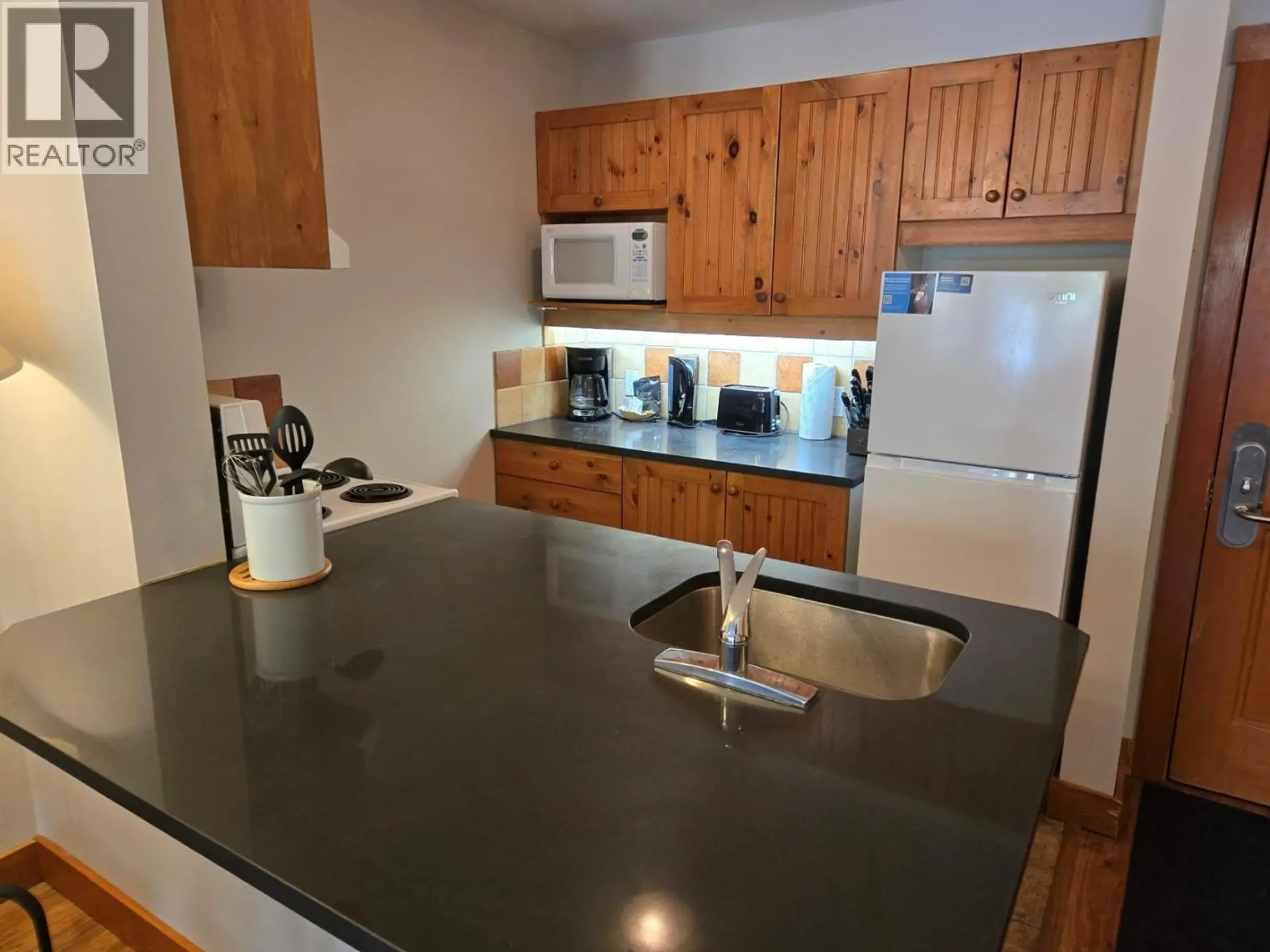 Property at #108 2080 SUMMIT DRIVE, Panorama, BC