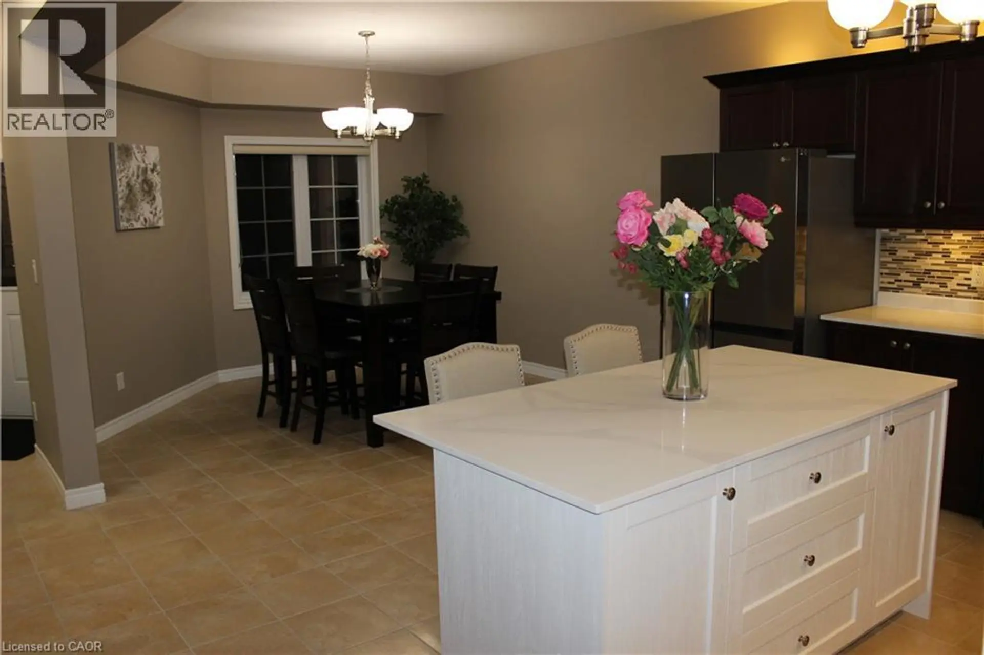 561 THOMAS SLEE DRIVE - Image 7