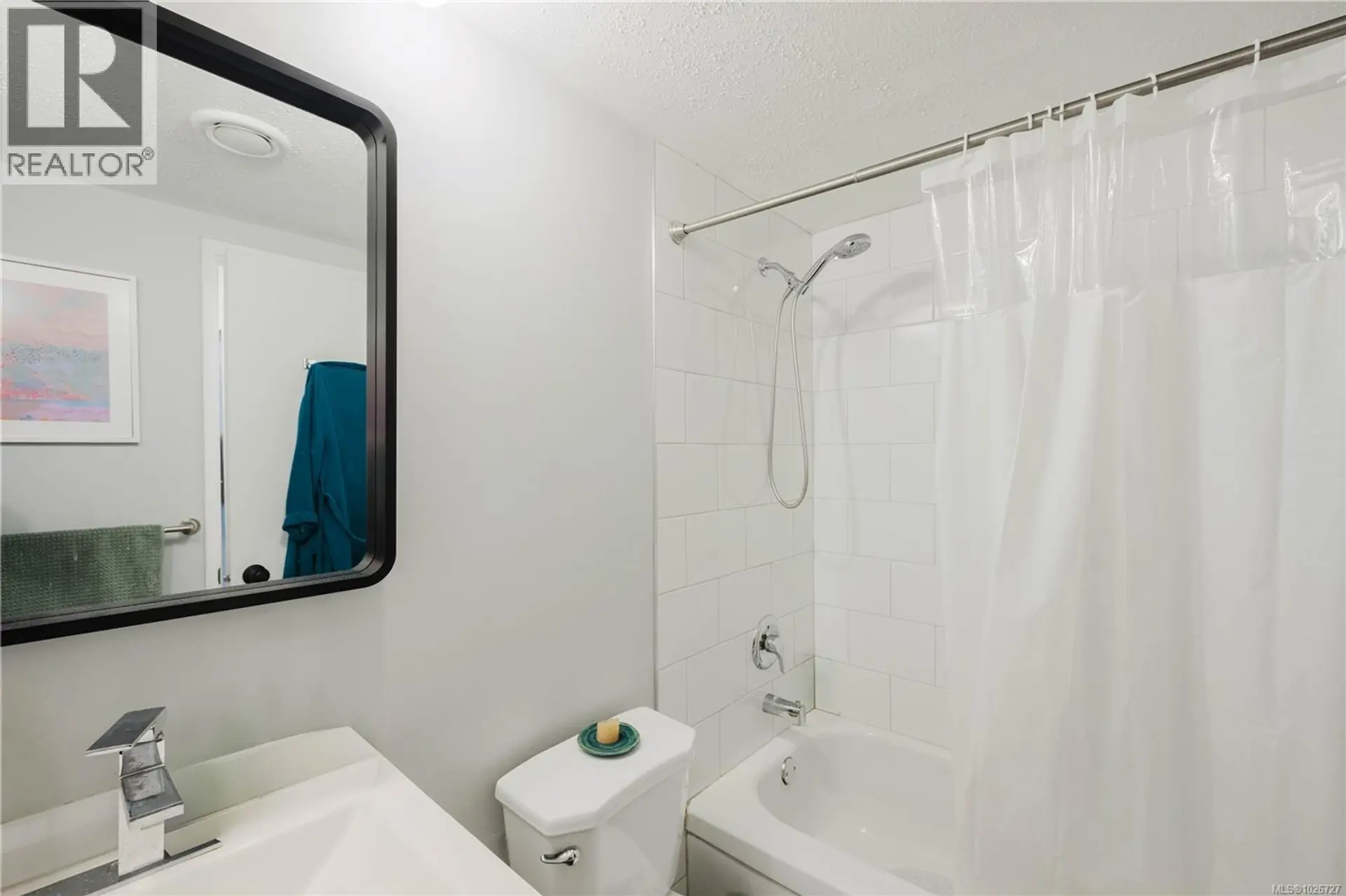 Property at #201 1235 JOHNSON ST, Victoria, BC