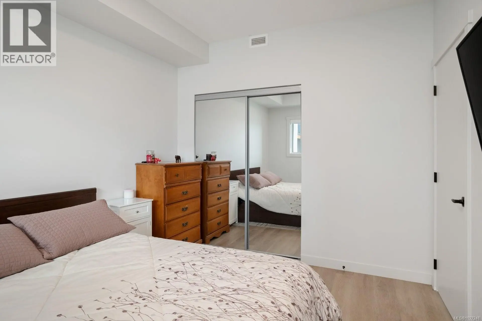 Property at #104 2461 GATEWAY RD, Langford, BC