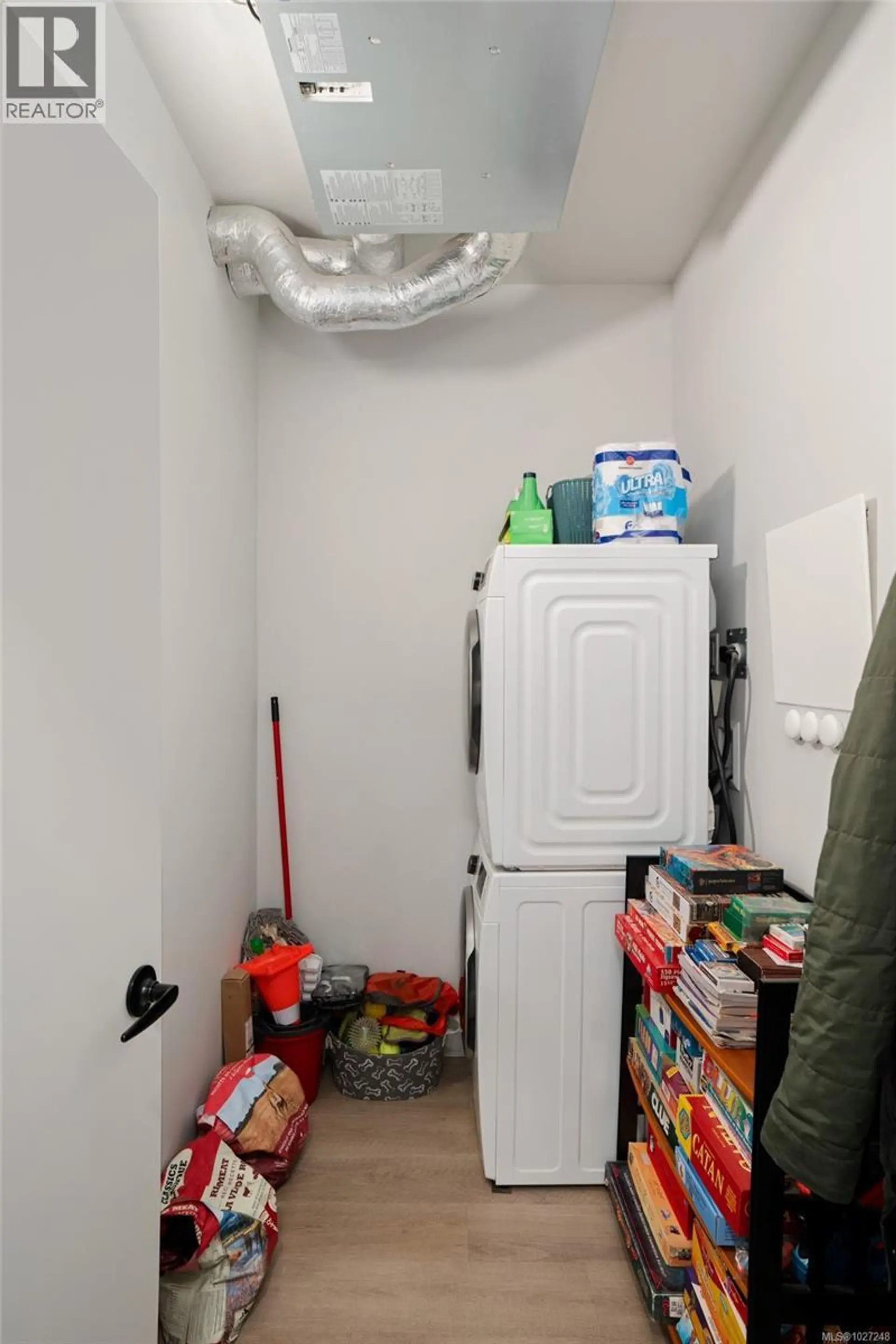 Property at #104 2461 GATEWAY RD, Langford, BC