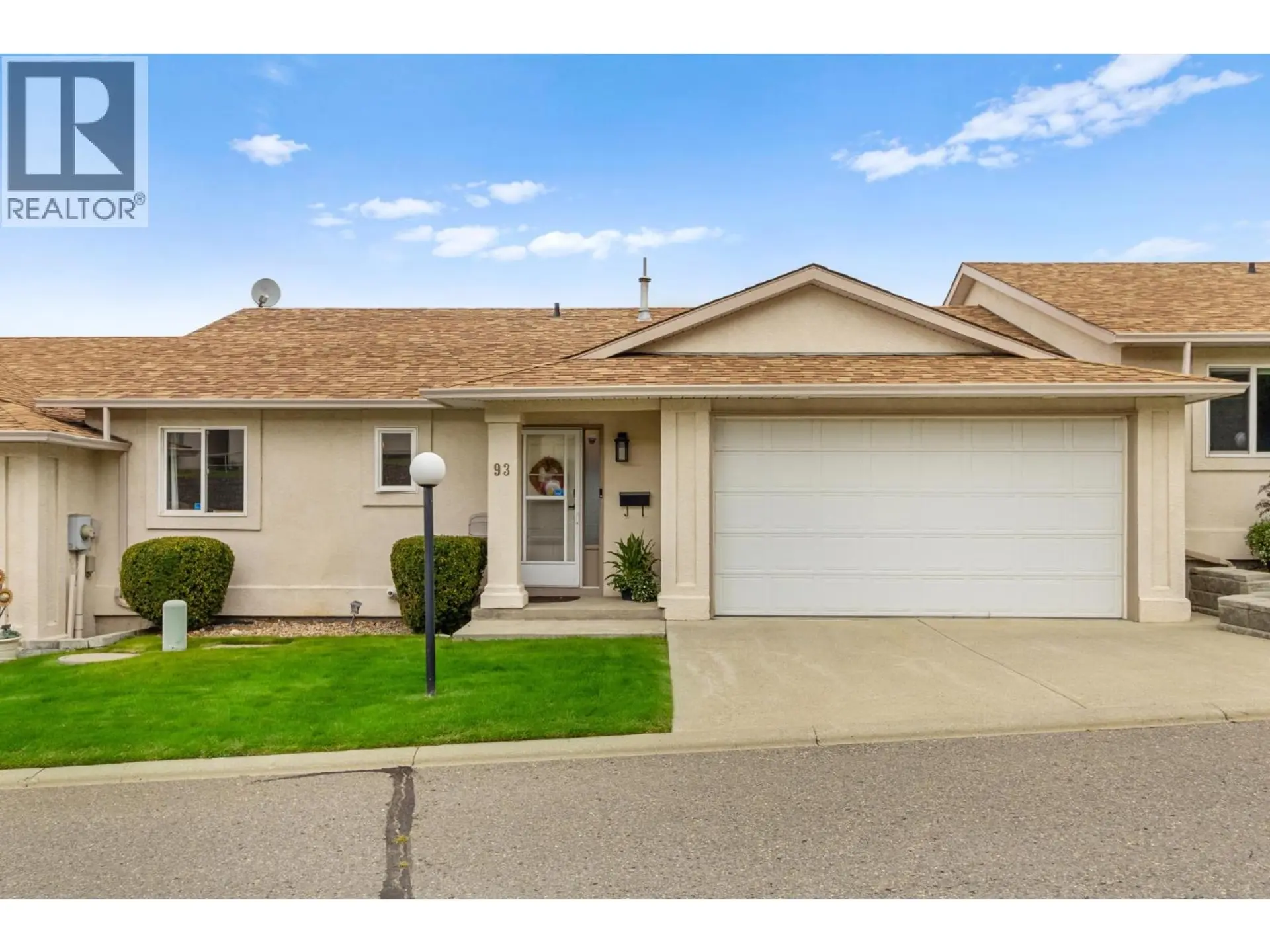 Property at #93 1950 BRAEVIEW Place, Kamloops, BC