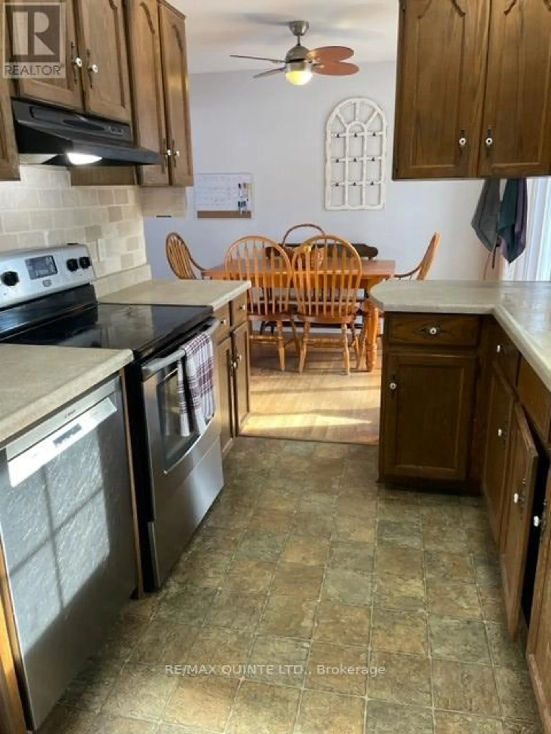 42 FOURTH AVENUE - Image 4