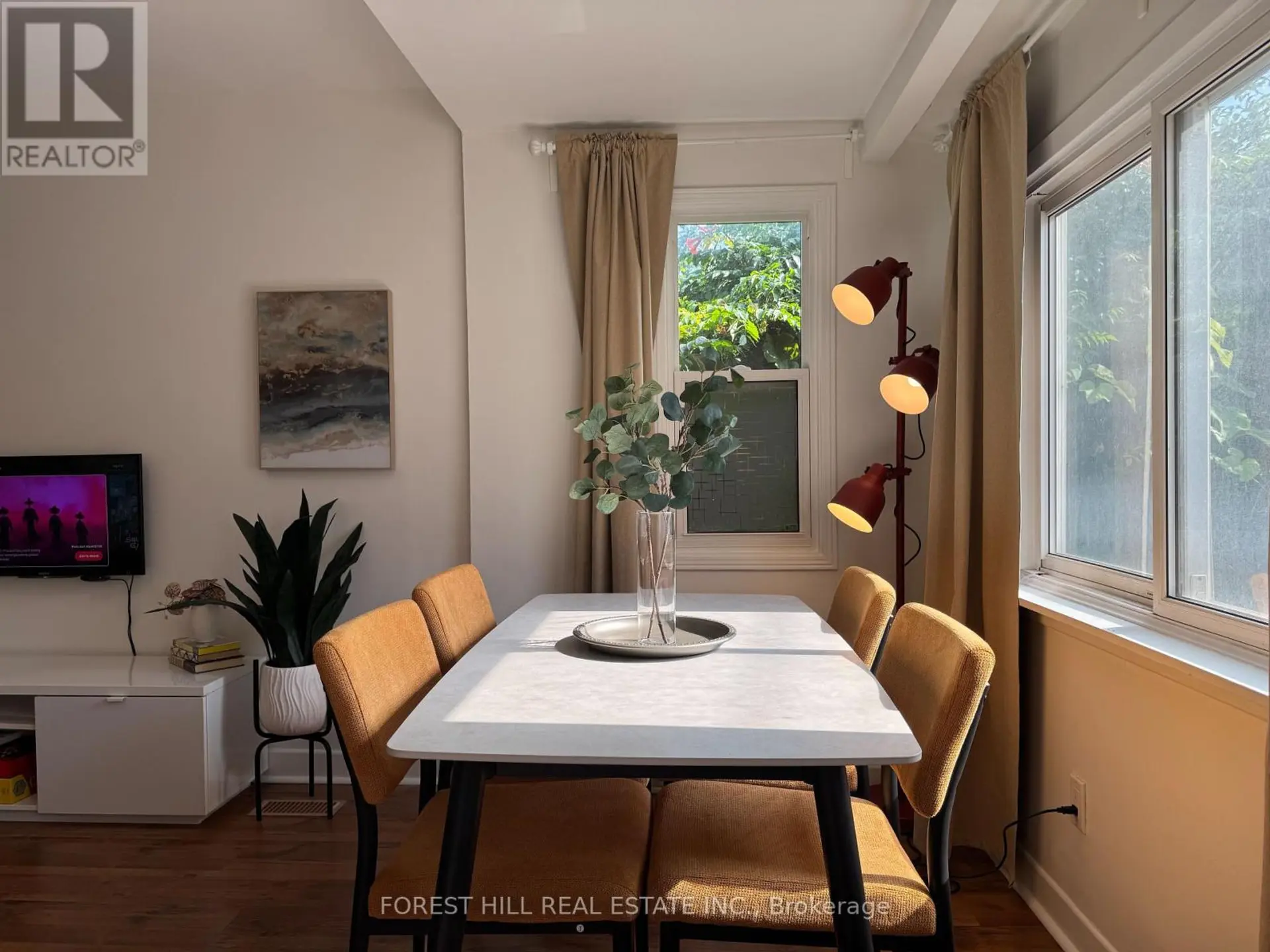 325 WESTMORELAND AVENUE N - Image 3