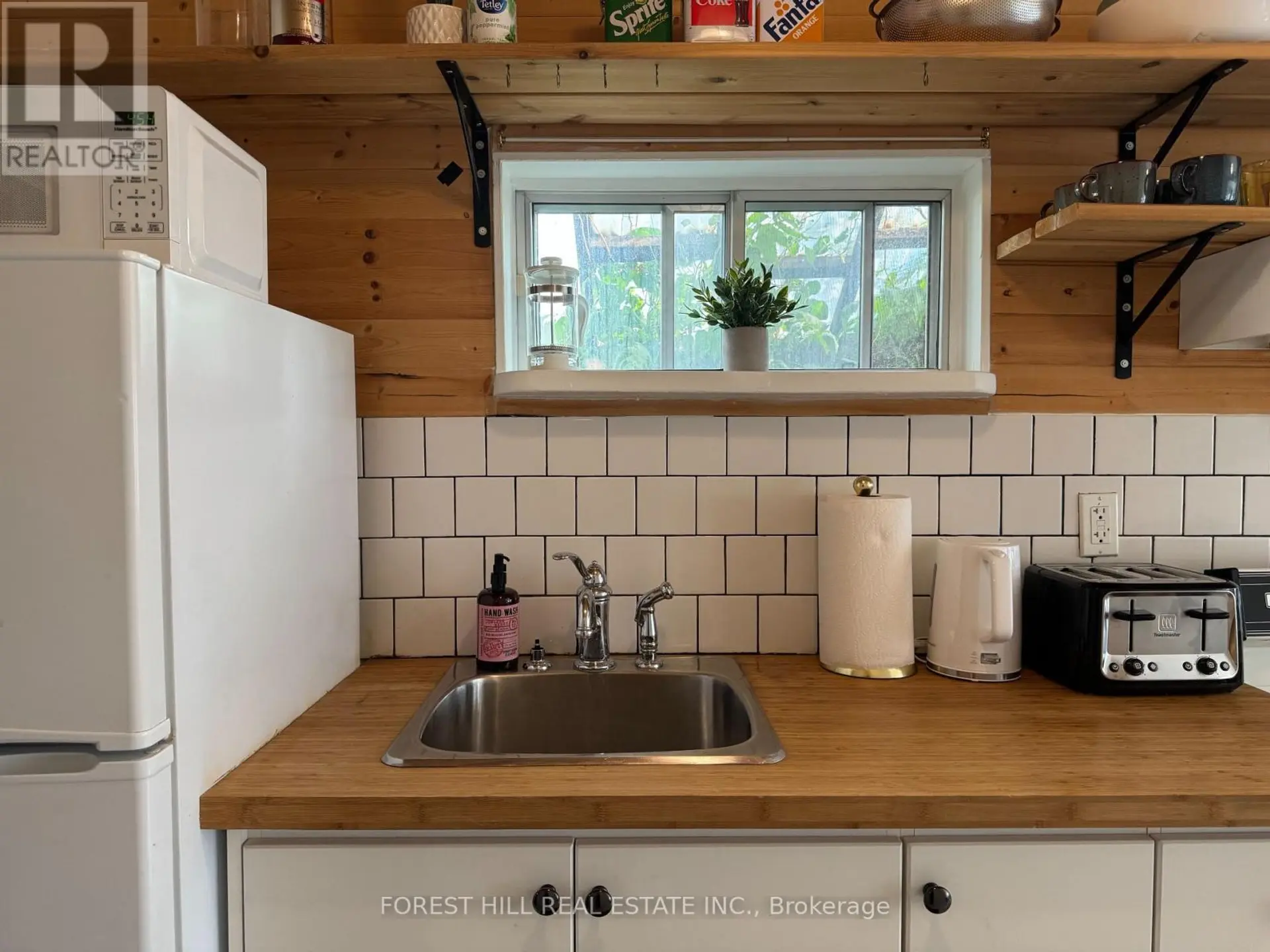 325 WESTMORELAND AVENUE N - Image 6
