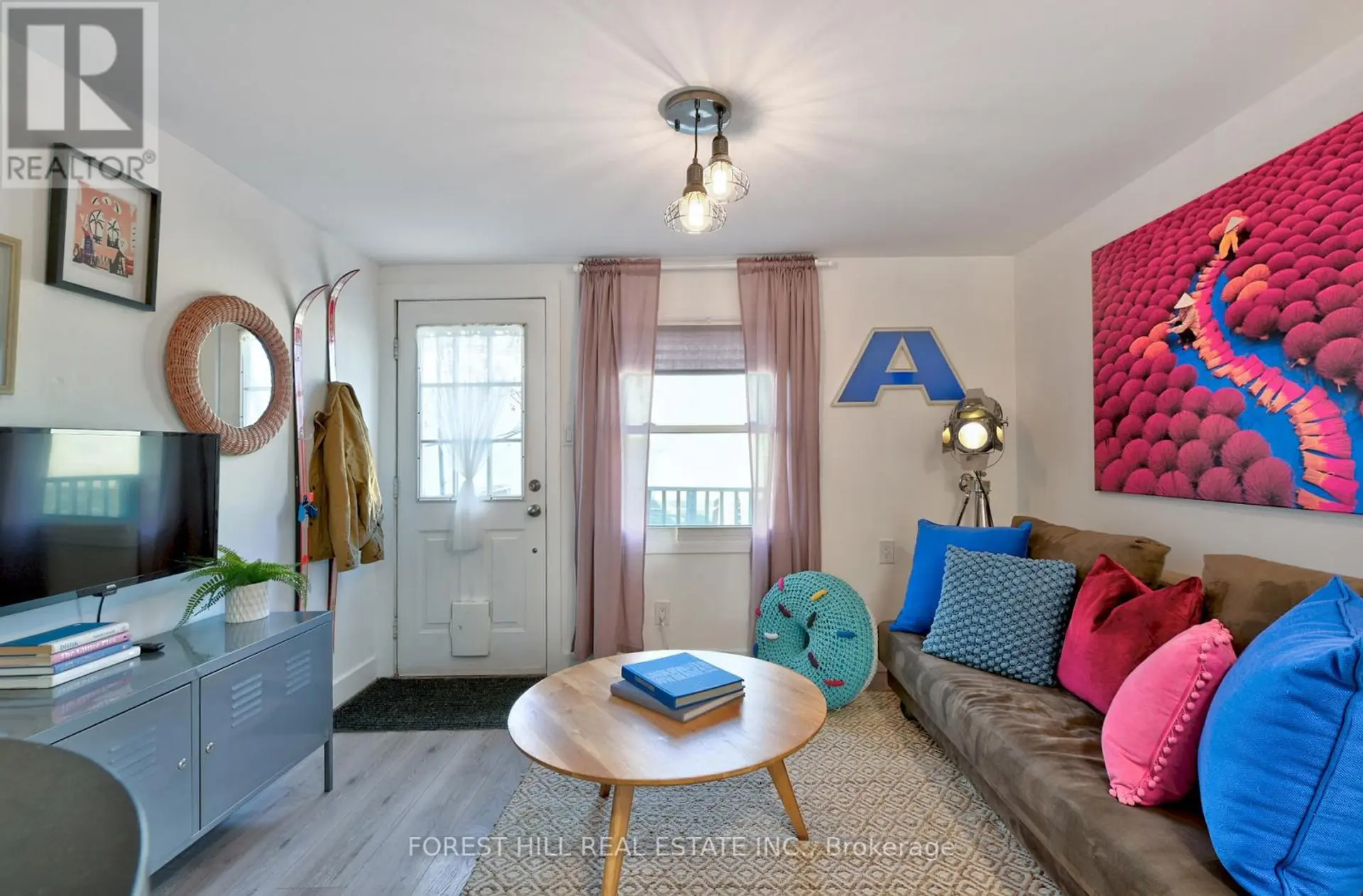 325 WESTMORELAND AVENUE N - Image 9