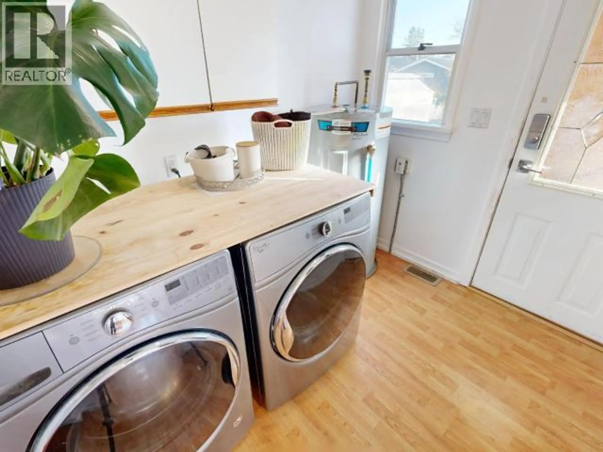 Property at 6978 BUTEDALE STREET, Powell River, BC