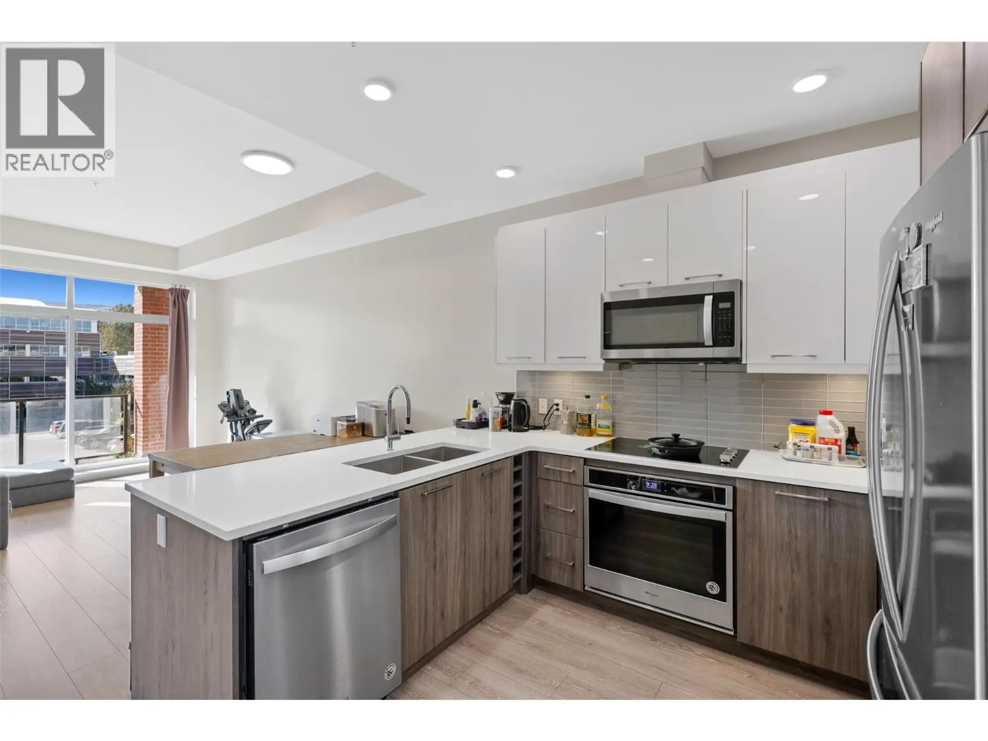 Property at #308 885 UNIVERSITY DRIVE, Kamloops, BC