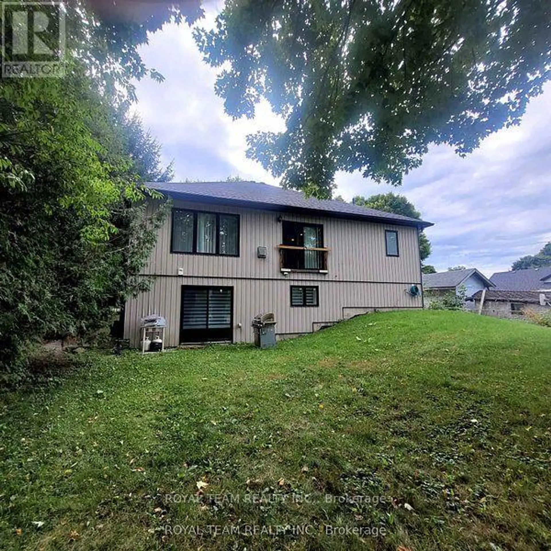 1021 BANNISTER STREET - Image 8