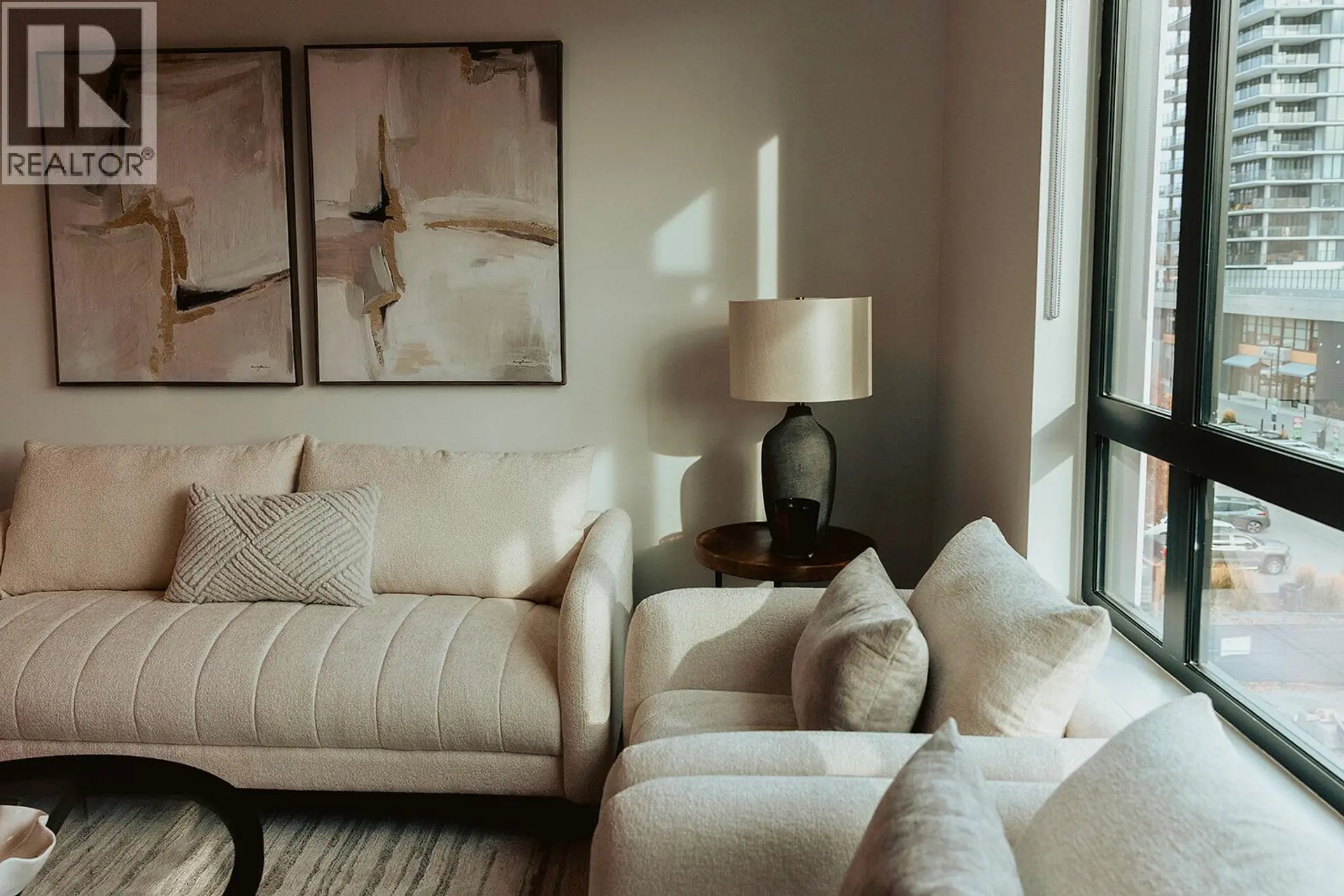 Property at #305 3051 ABBOTT STREET, Kelowna, BC