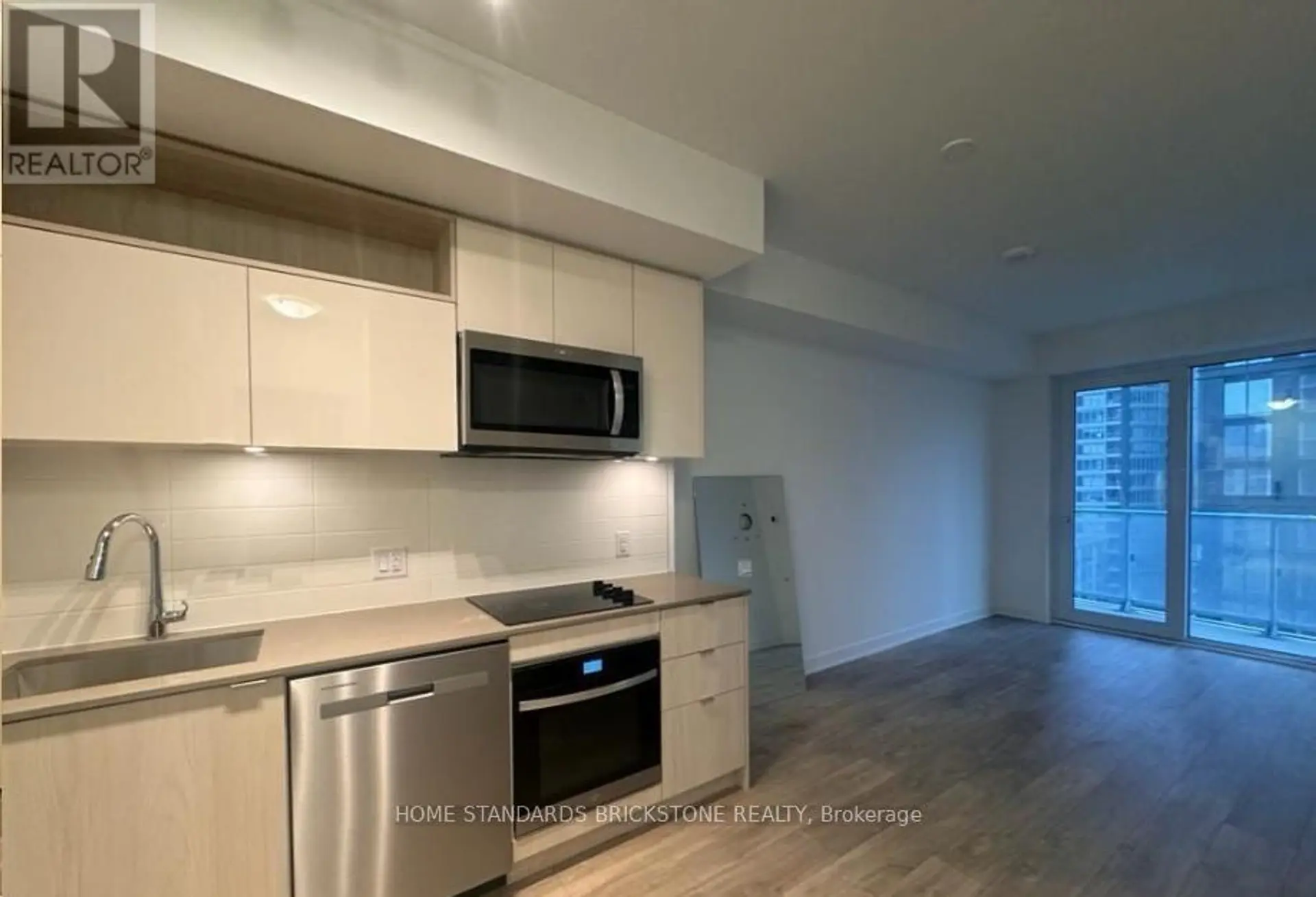 #1408 100 DALHOUSIE STREET - Image 7
