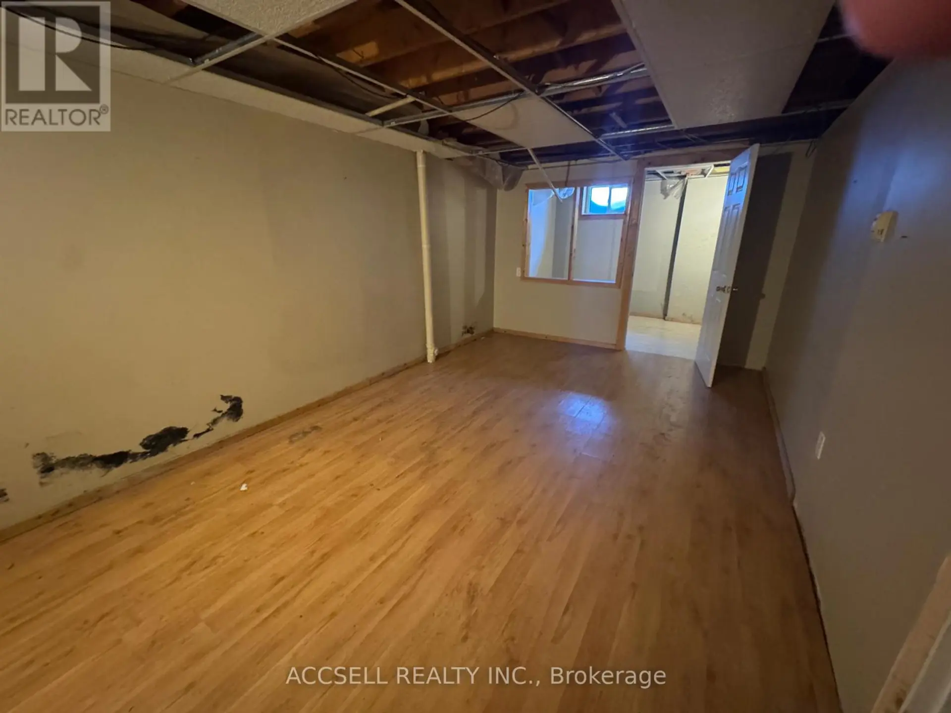 187 TORONTO STREET - Image 14