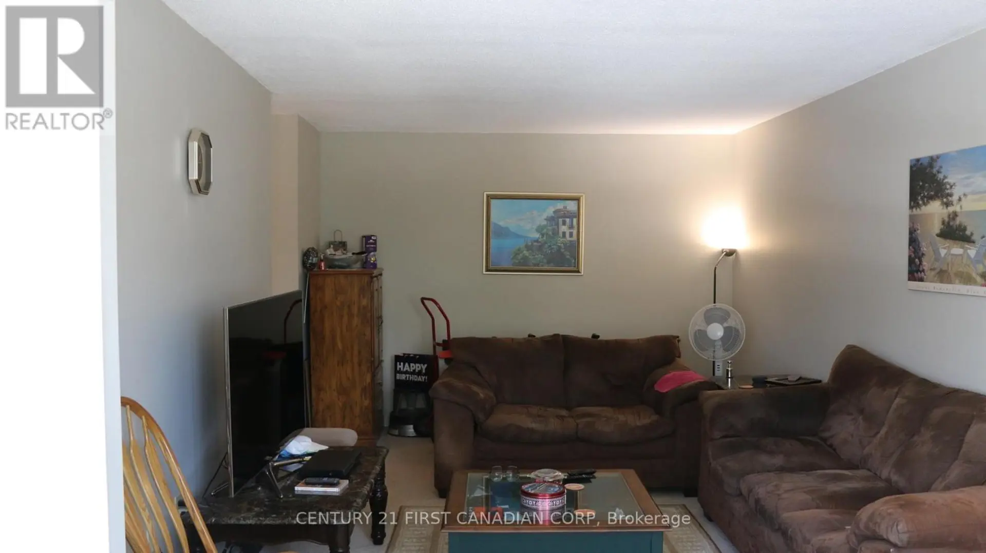 #207 600 GRENFELL DRIVE - Image 5