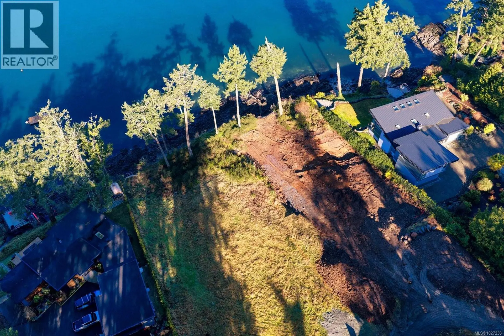 Property at 770 LANDS END RD, North Saanich, BC