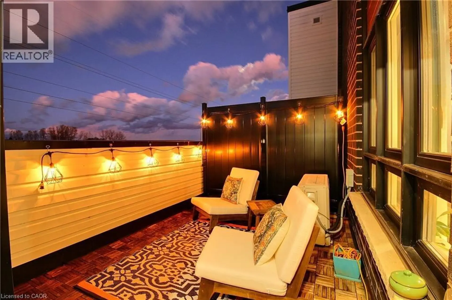 287 CHAPEL HILL Drive - Image 13