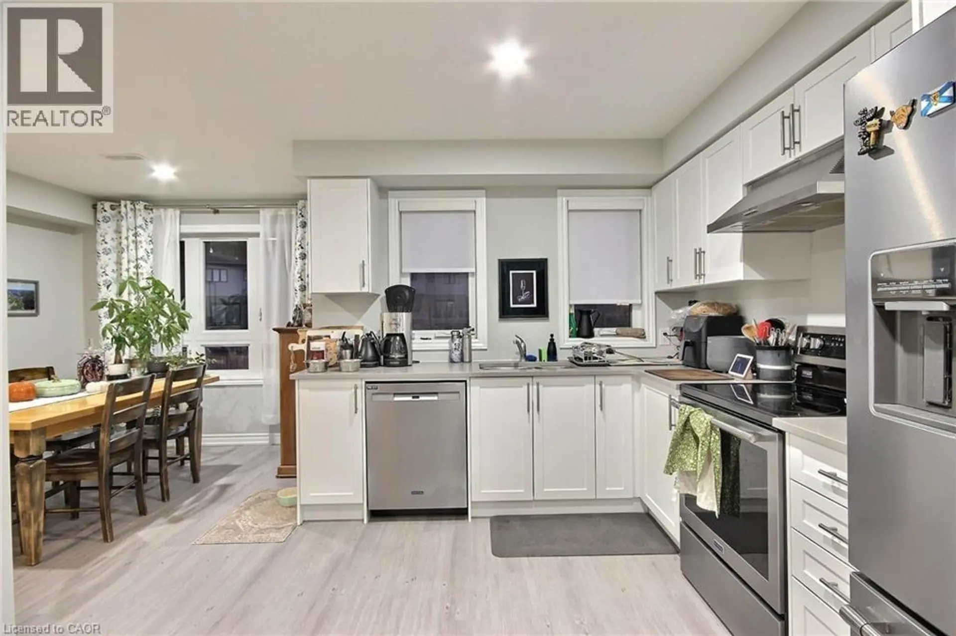 287 CHAPEL HILL Drive - Image 3