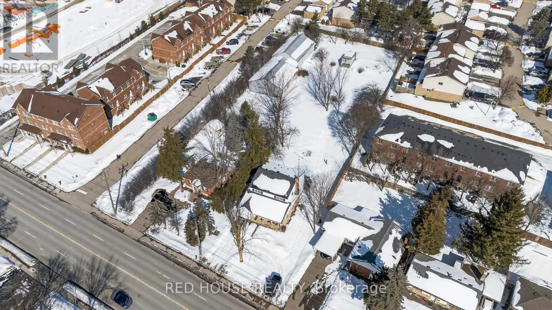 53 MCLAUGHLIN ROAD N - Image 3