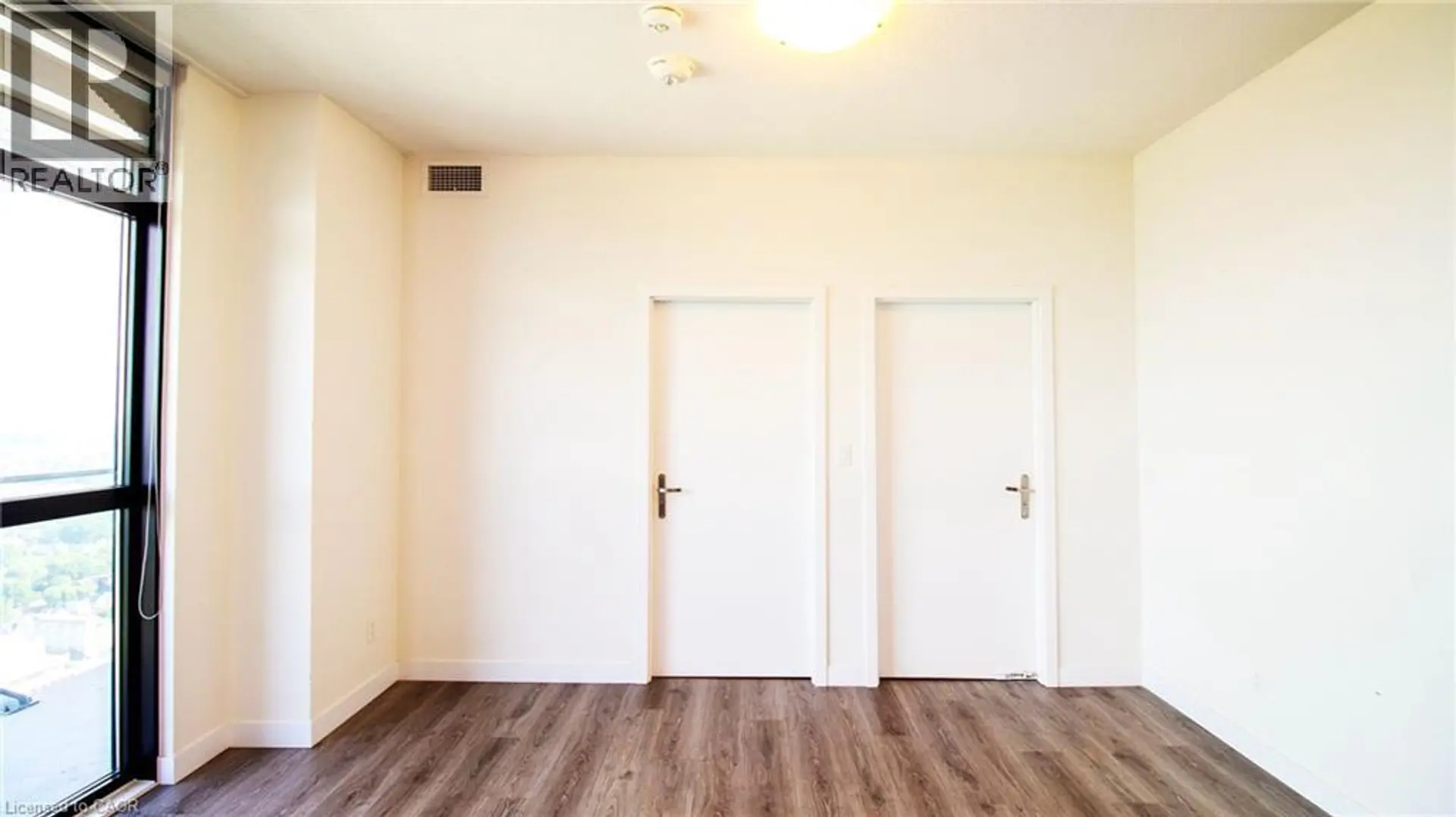 #3414 60 FREDERICK STREET - Image 17