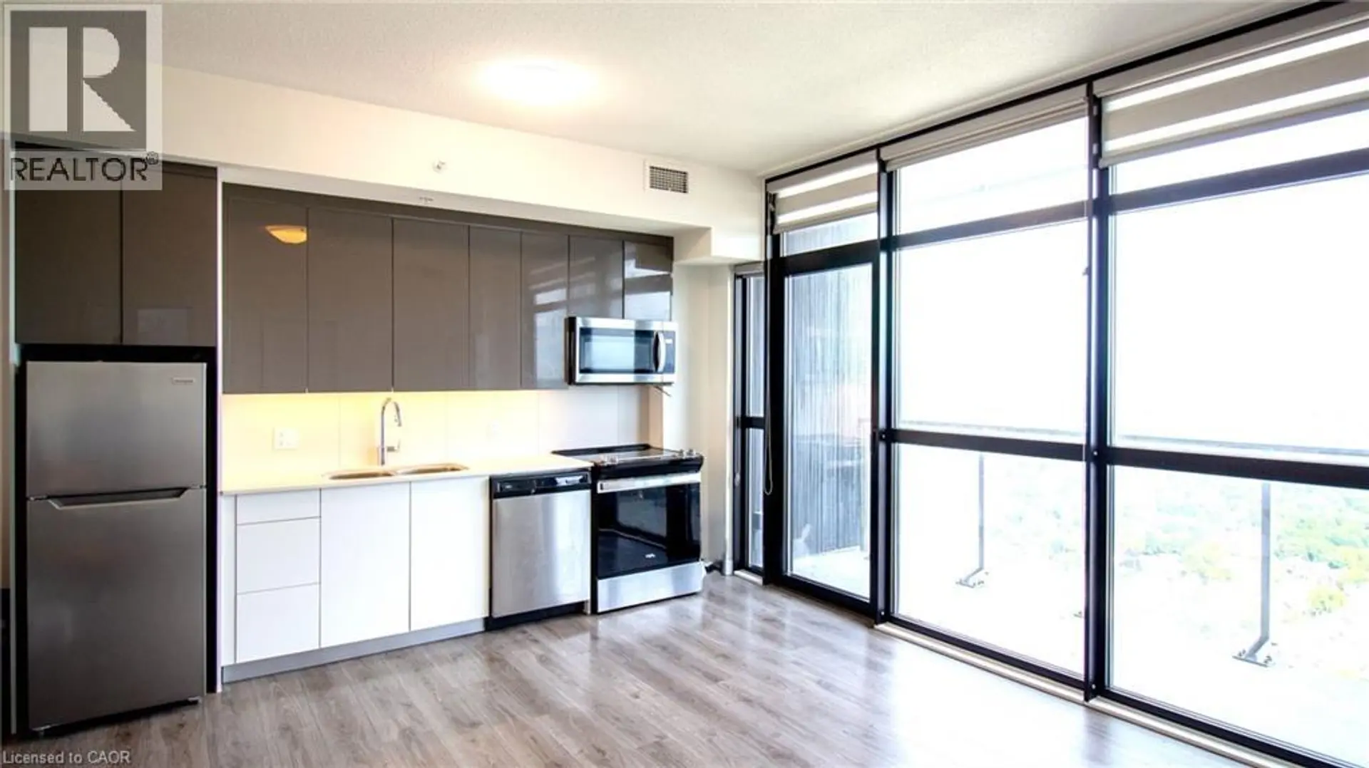 #3414 60 FREDERICK STREET - Image 9