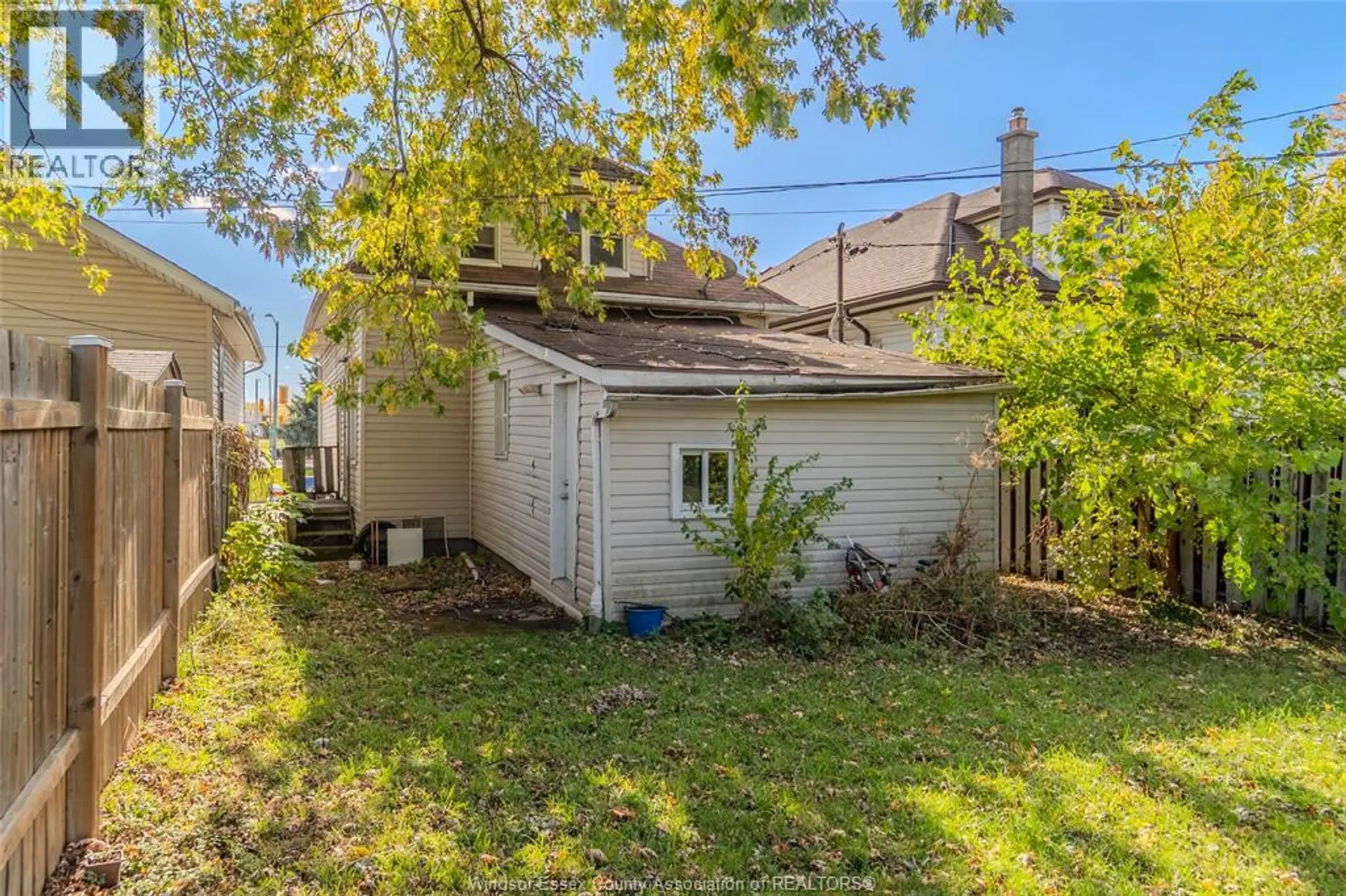948 TECUMSEH BOULEVARD WEST - Image 14
