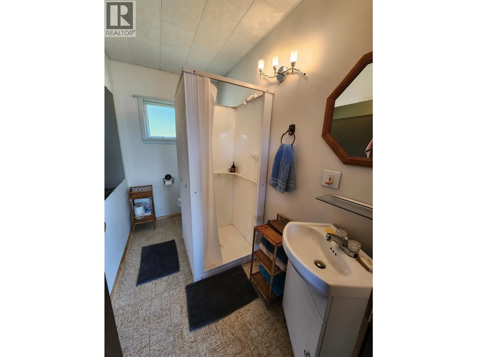 Property at 7575 BEAZELY ROAD, Deka Lake / Sulphurous / Hathaway Lakes, BC