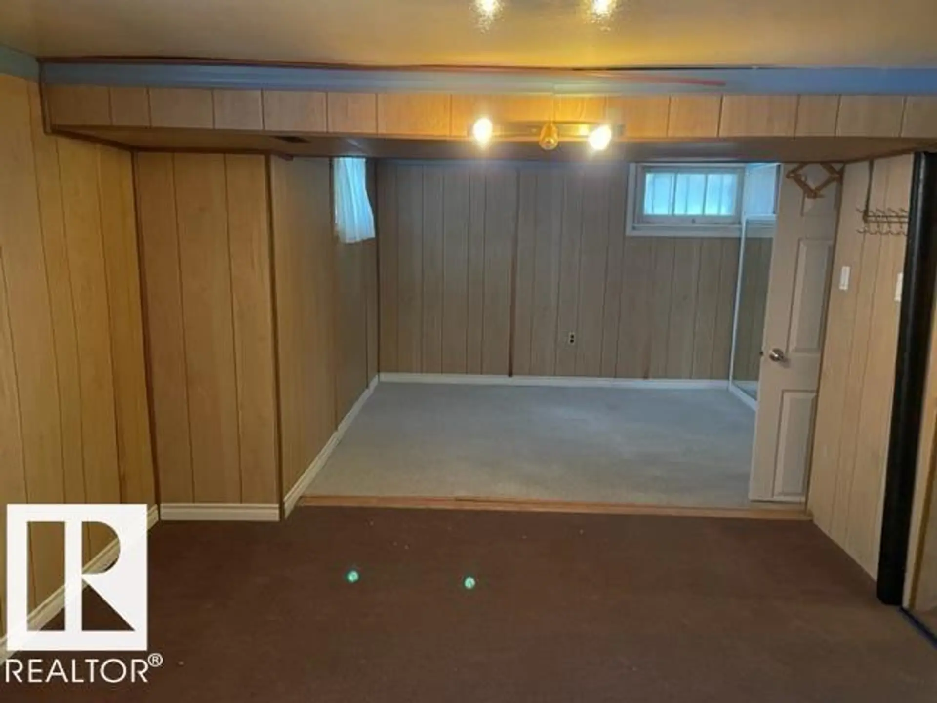 10917 96 ST NW - Image 13