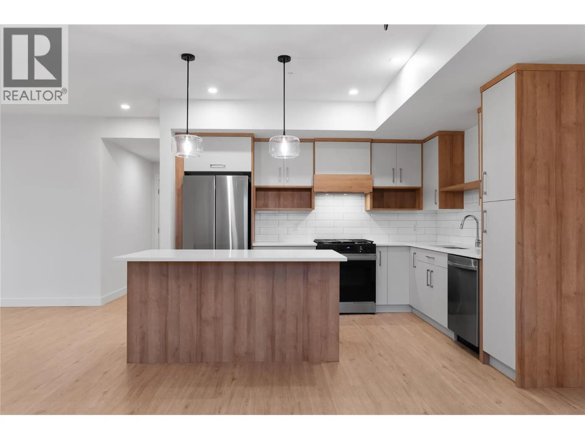 Property at #107 1844 QU'APPELLE BOULEVARD, Kamloops, BC