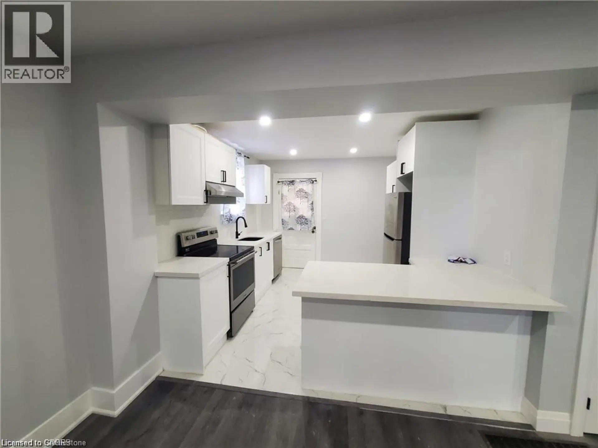 94 BROOK STREET - Image 4