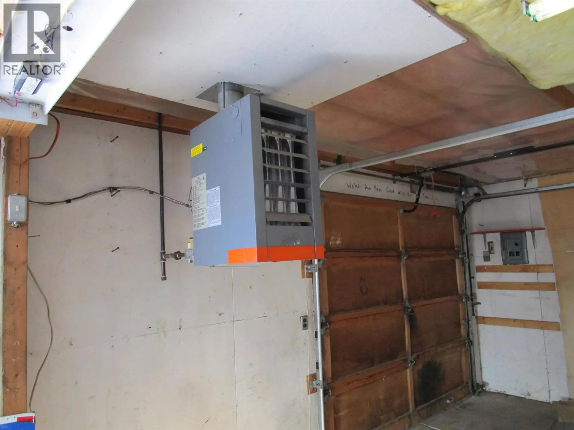 Property at 5982 HORSE LAKE ROAD, 100 Mile House, BC