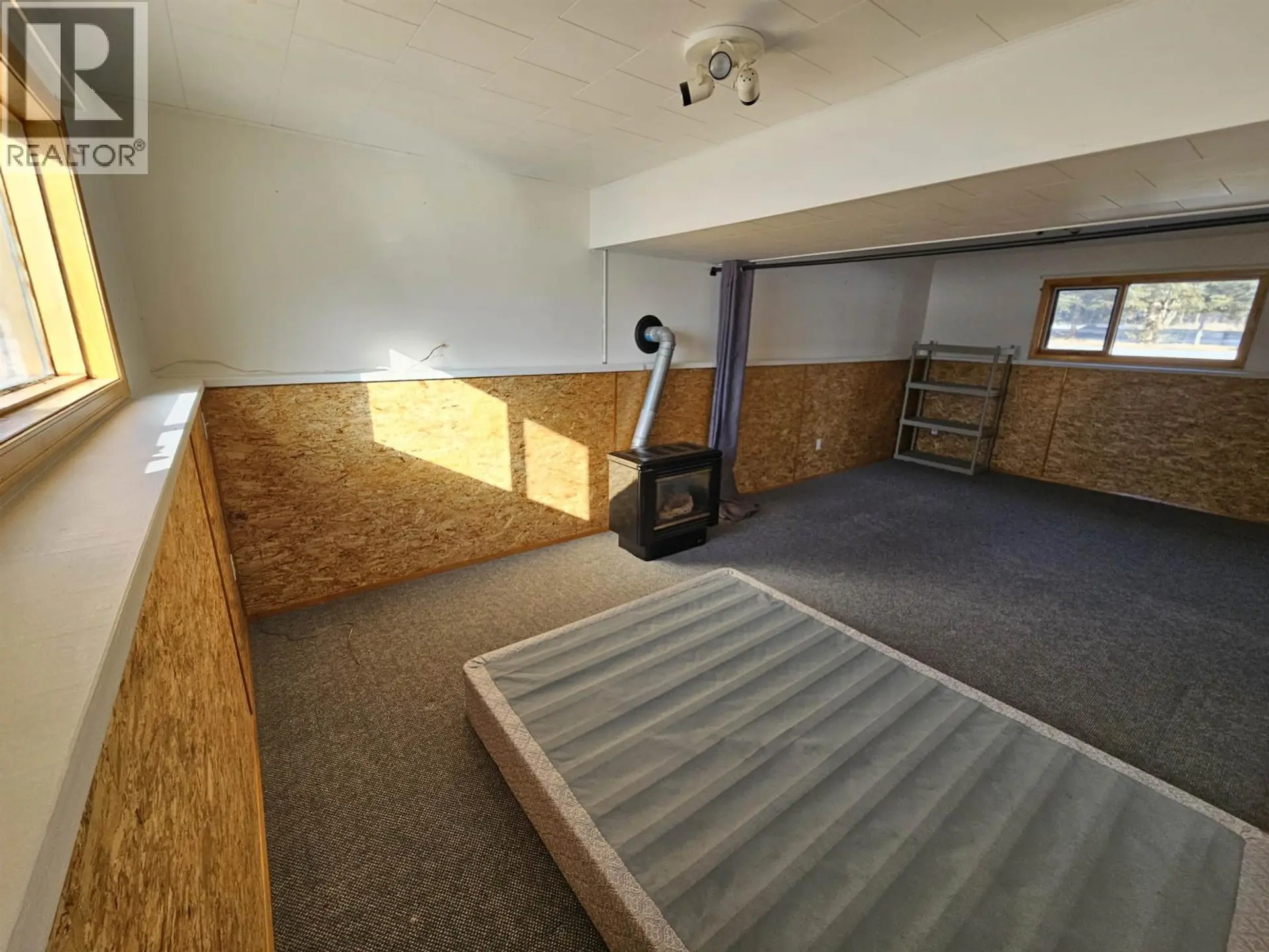 Property at 5982 HORSE LAKE ROAD, 100 Mile House, BC