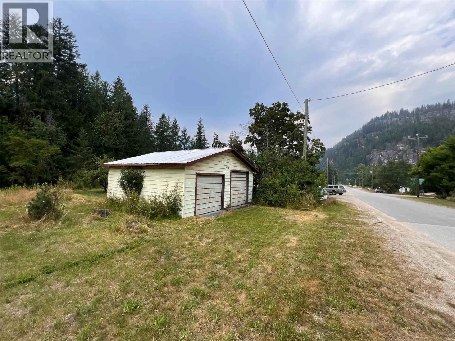 Property at 611 SLOCAN STREET, Slocan, BC