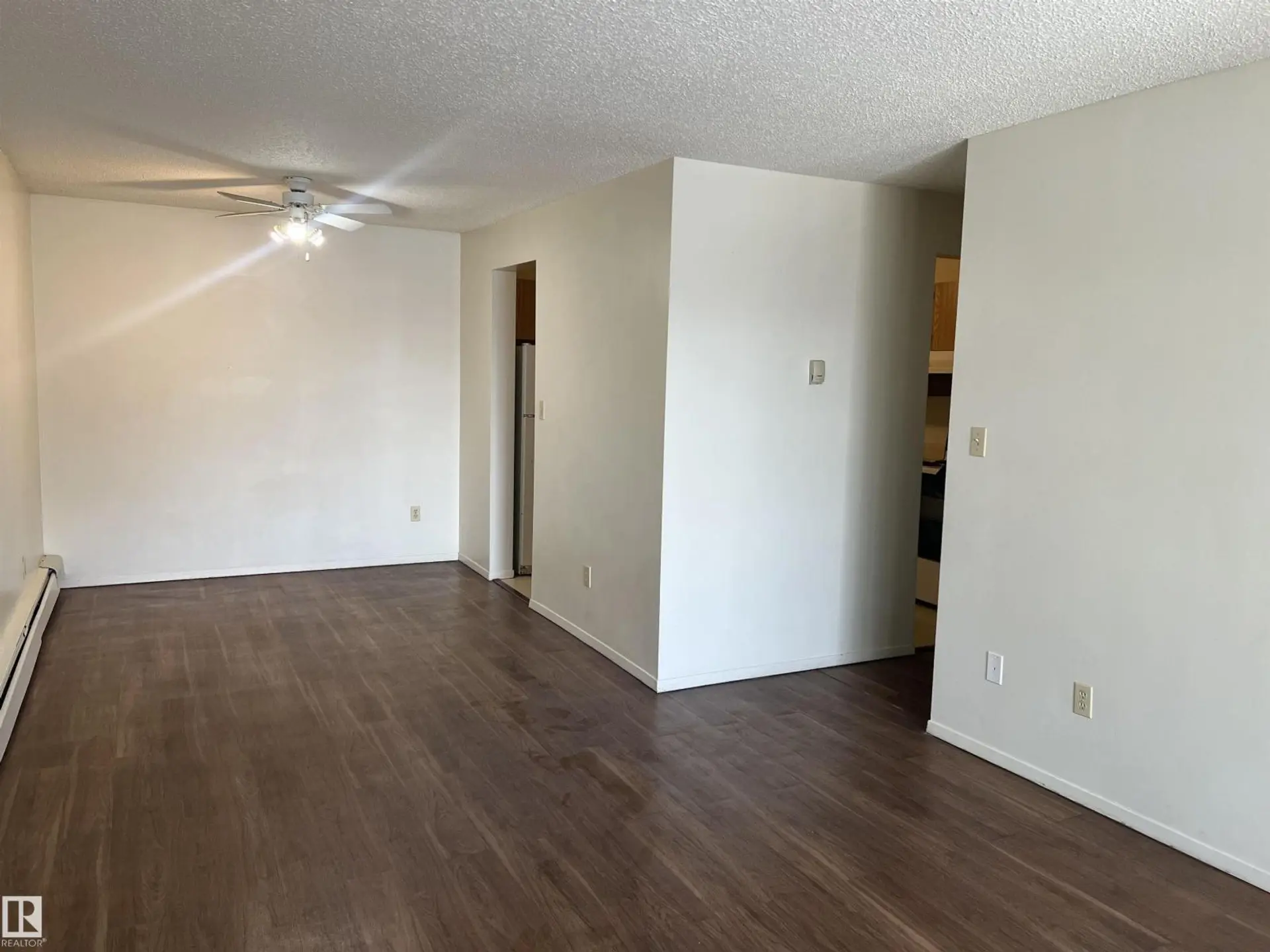 #208 1620 48 ST NW - Image 10