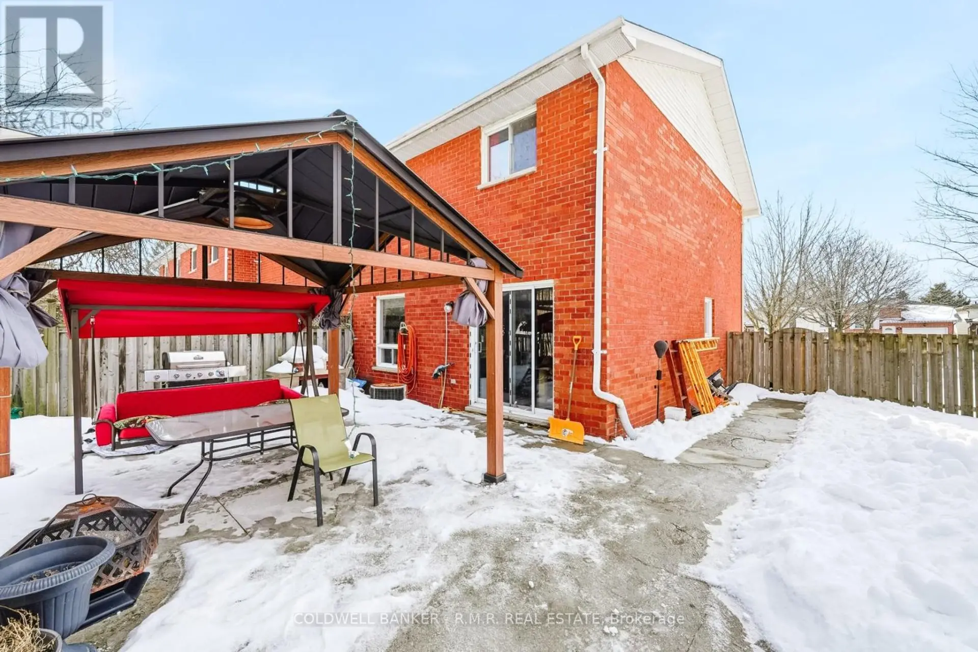 169 SUTHERLAND CRESCENT - Image 15