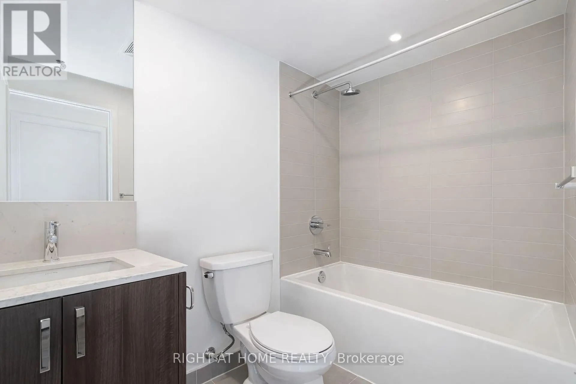 #418 1787 ST CLAIR AVENUE - Image 14