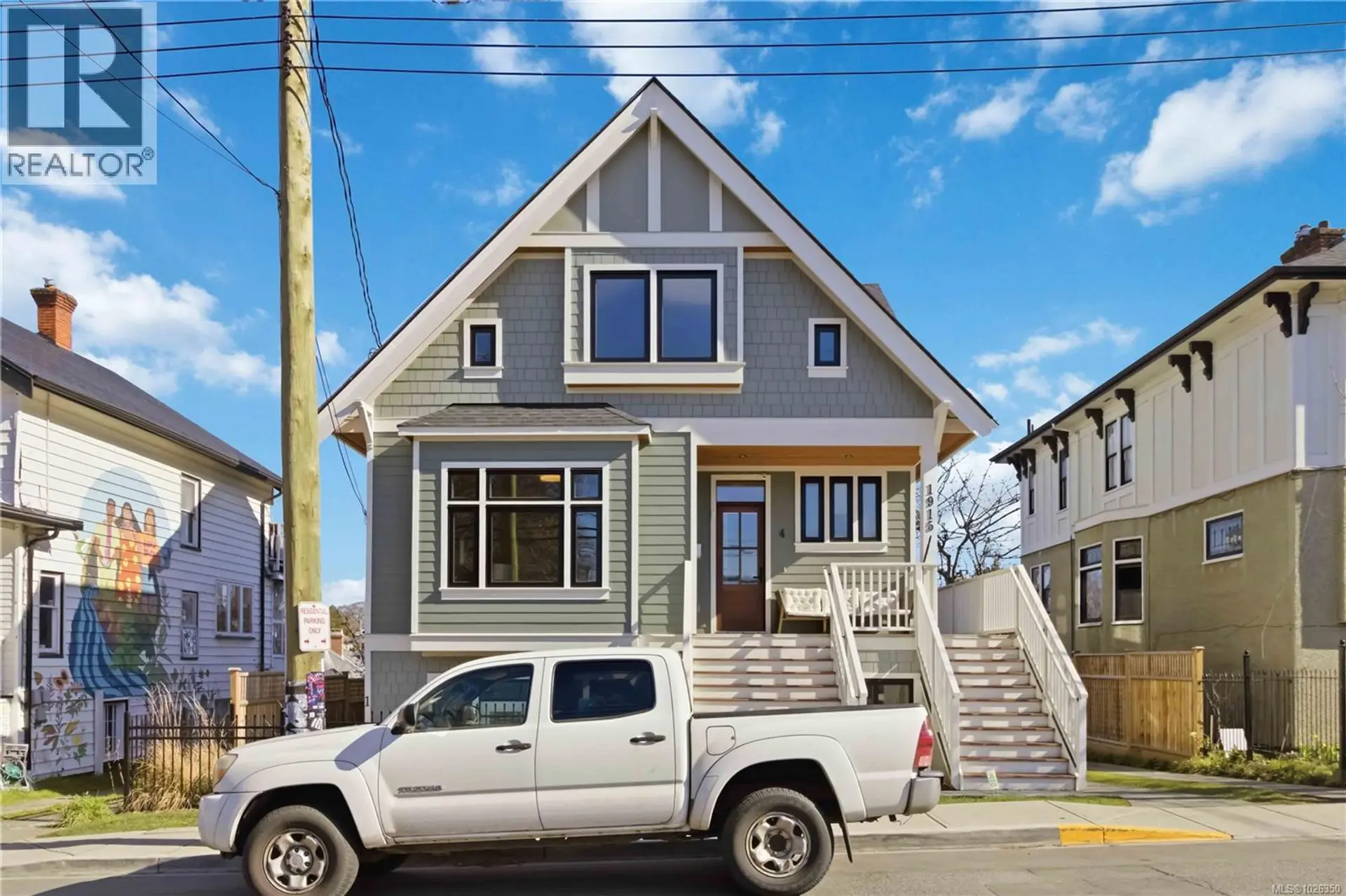 Property at #1 1915 FERNWOOD RD, Victoria, BC