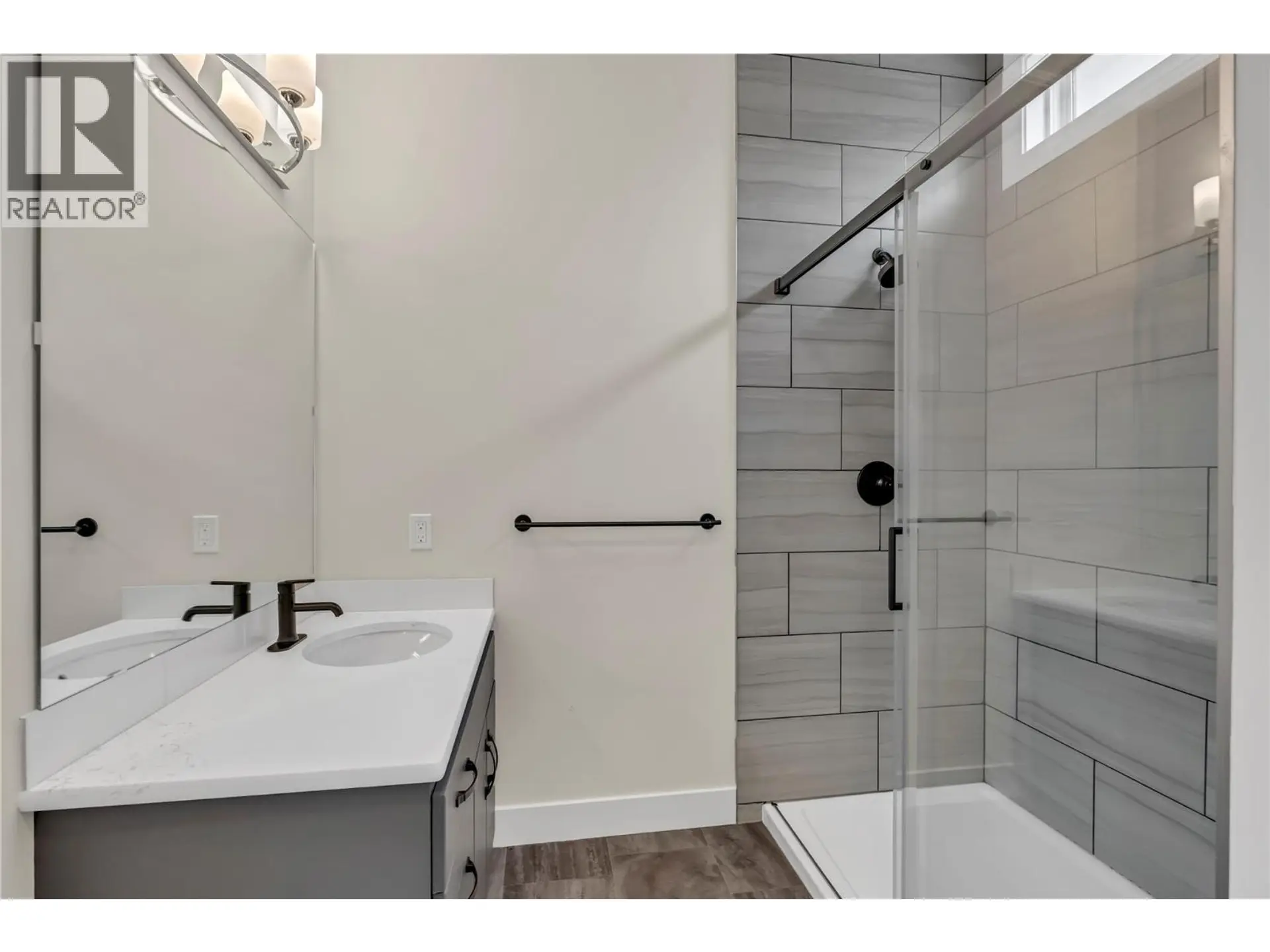 Property at #10 1118 MIDDLE BENCH ROAD, Keremeos, BC