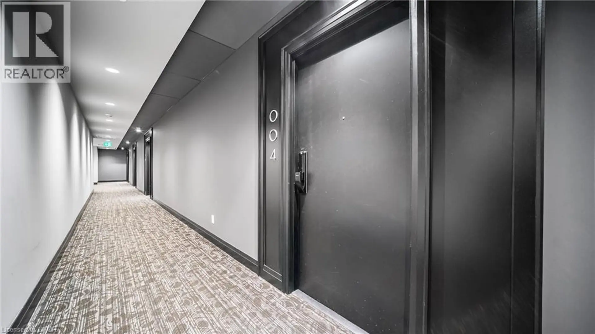 #004 95 DUNDAS STREET - Image 15