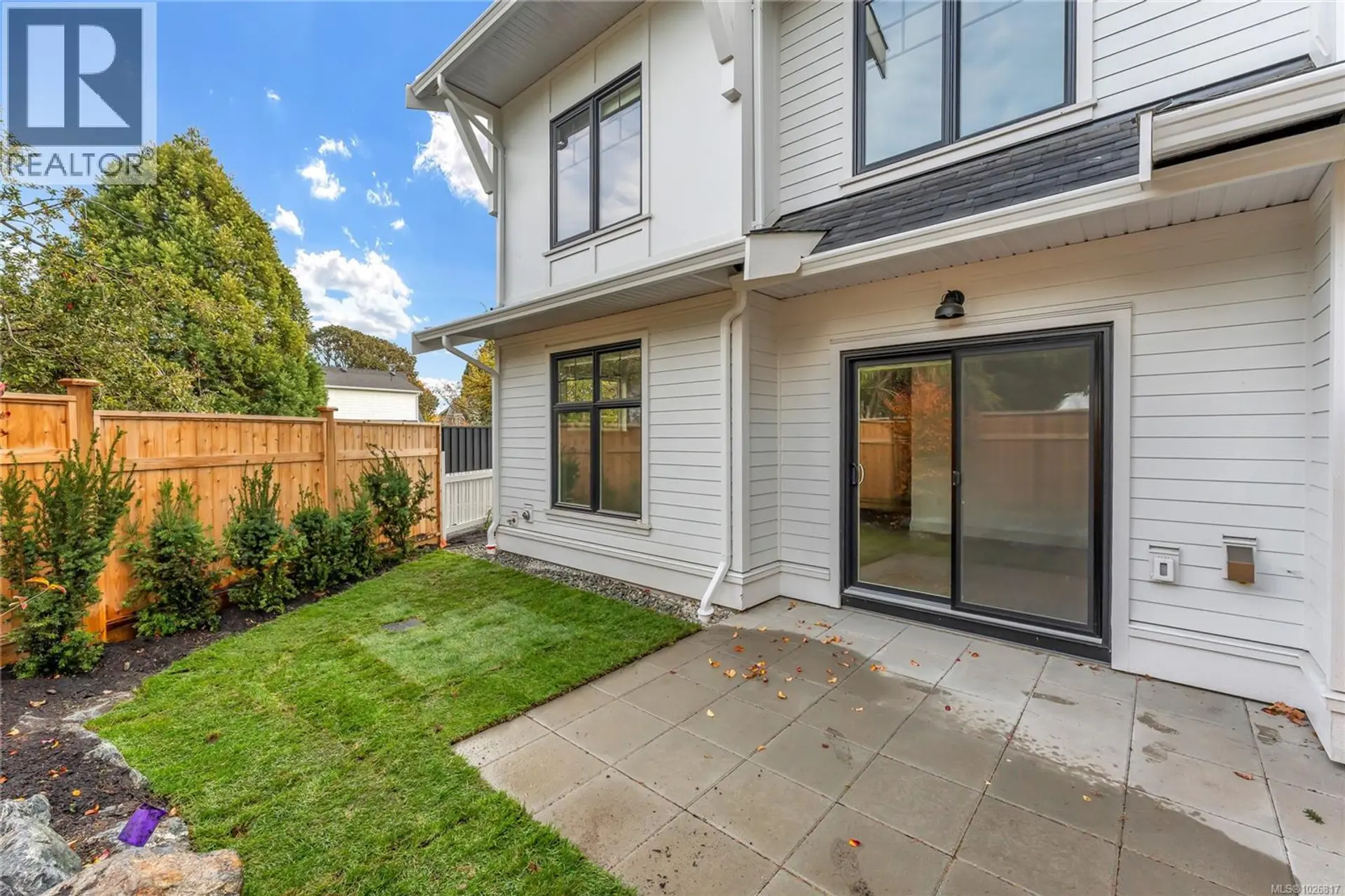 Property at #3 3098 WASHINGTON AVE, Victoria, BC