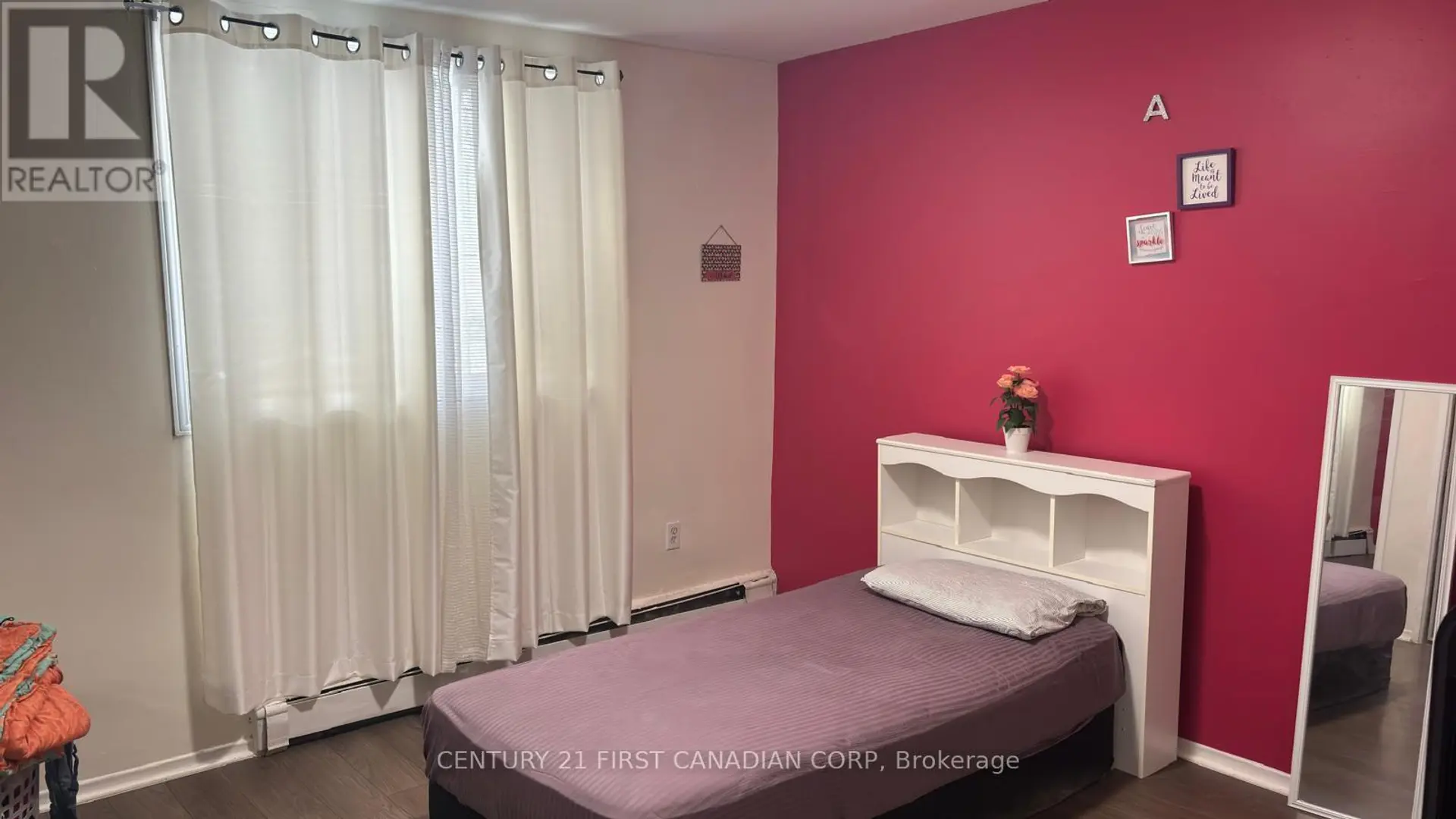 #210 573 MORNINGTON AVENUE - Image 12