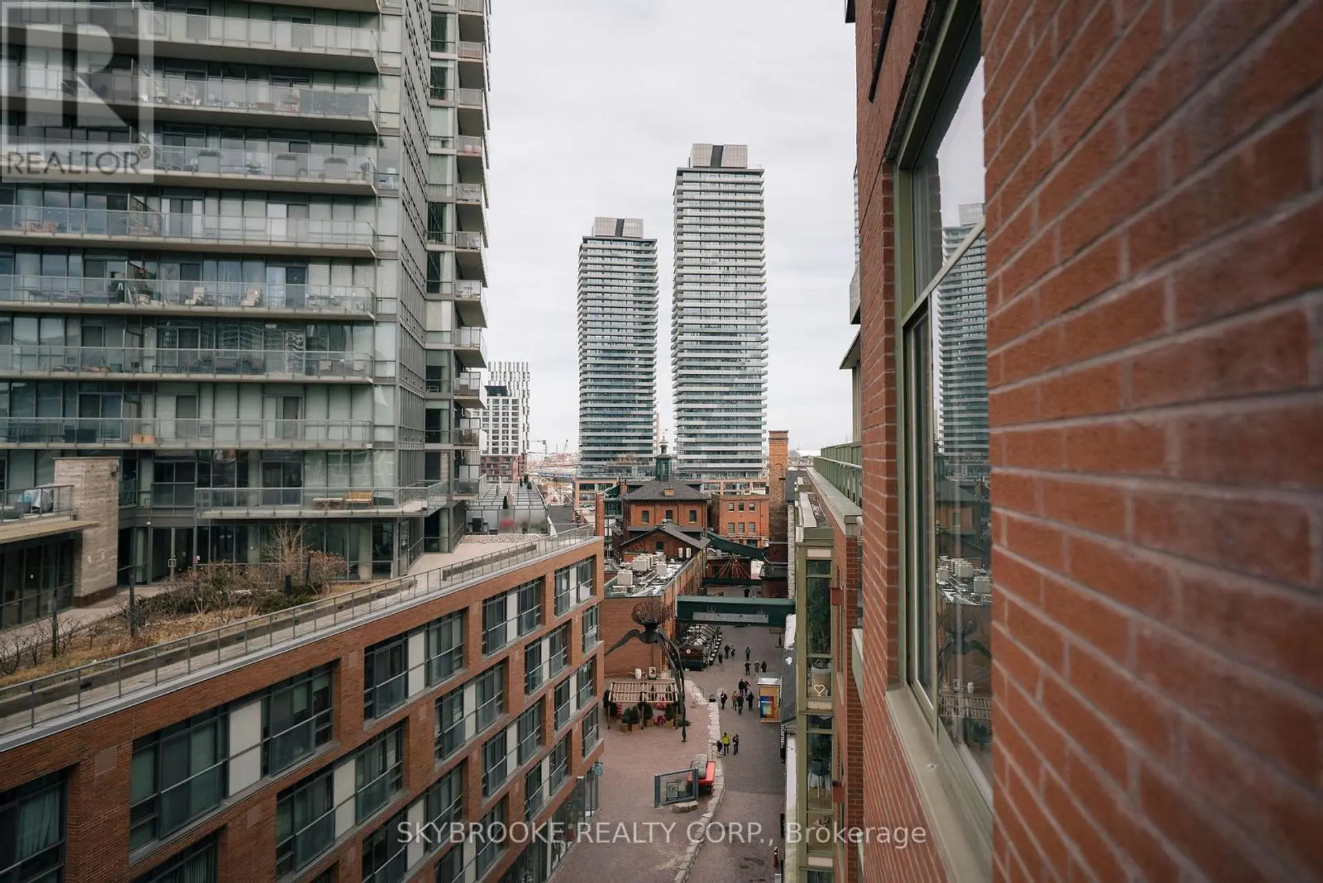 #907 39 PARLIAMENT STREET - Image 16