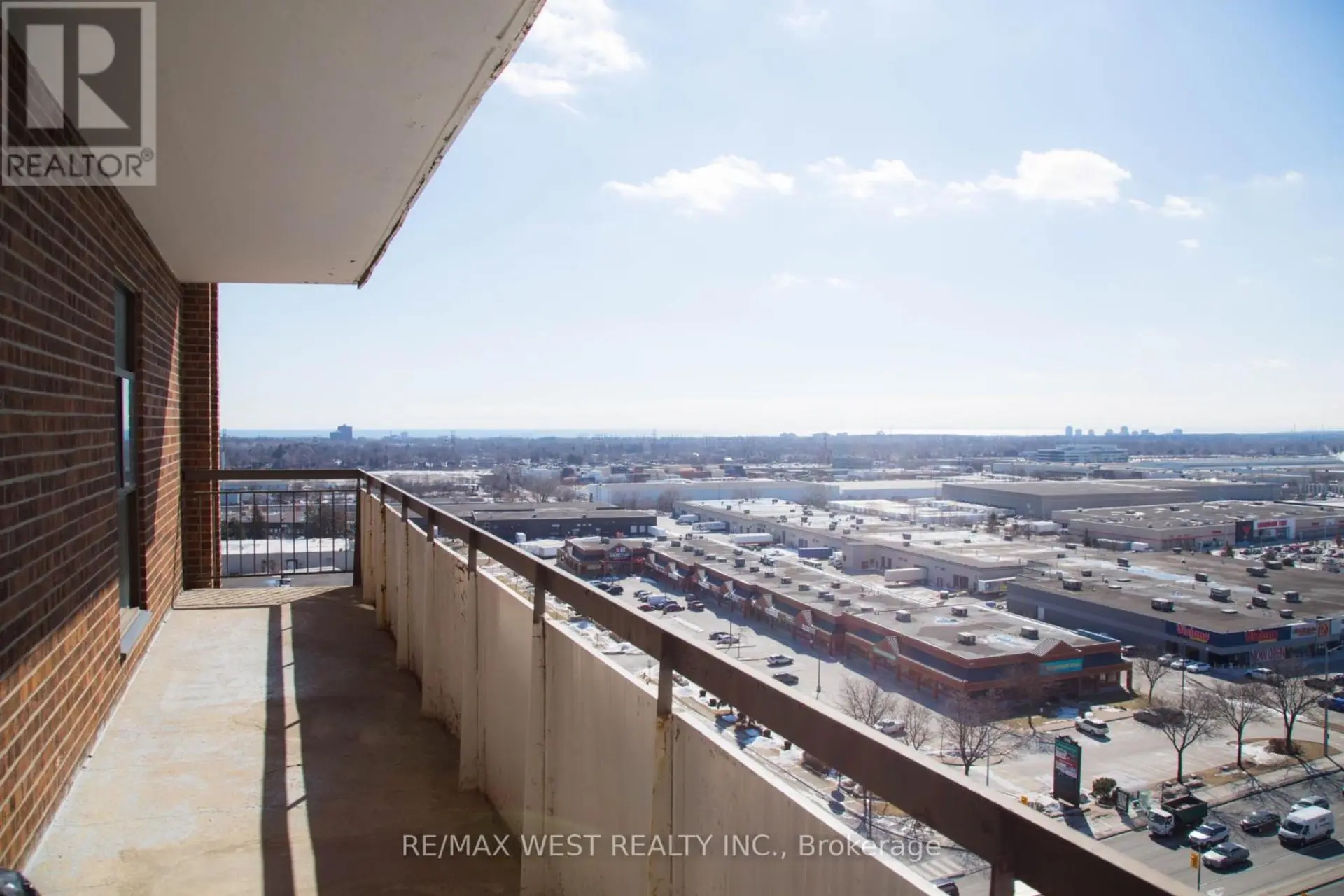 #1503 3025 QUEEN FREDERICA DRIVE - Image 17