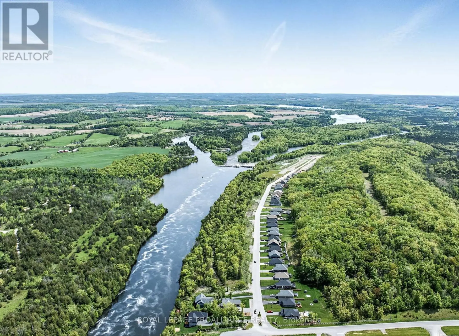 64 RIVERSIDE TRAIL - Image 4