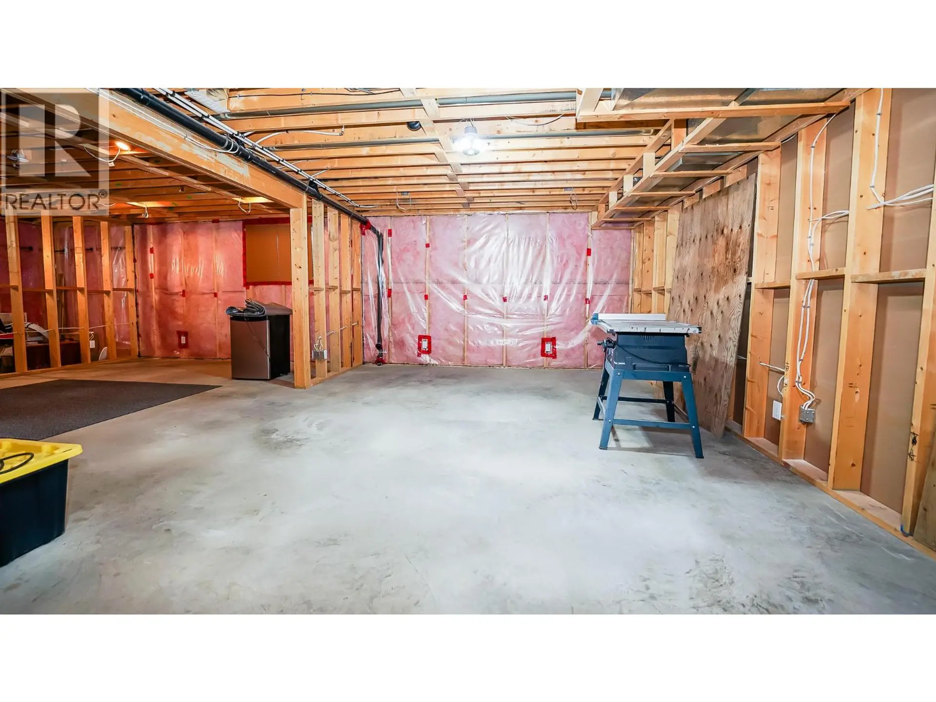 Property at 810 11 STREET SE, Salmon Arm, BC