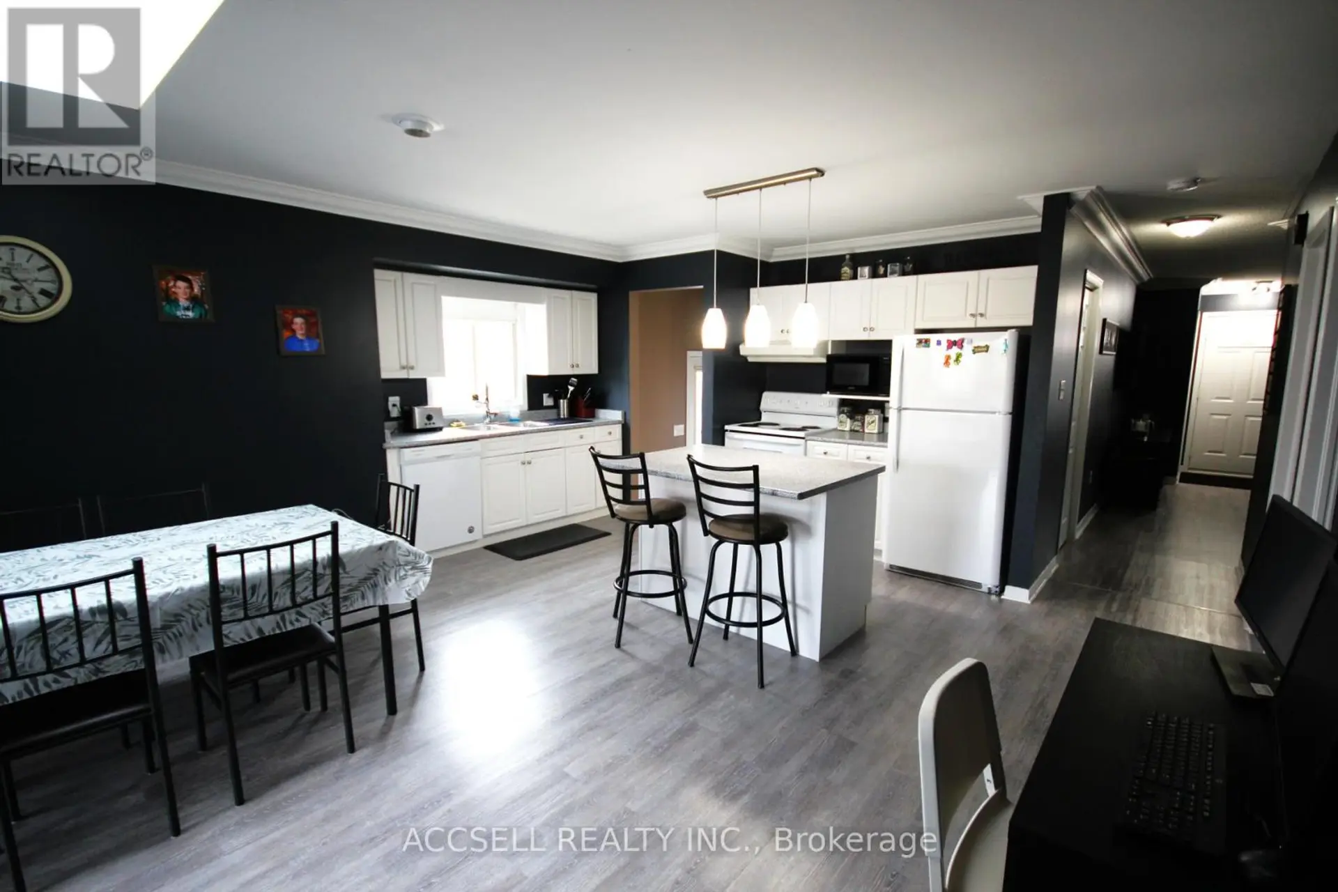 635 HIGHVIEW DRIVE - Image 6