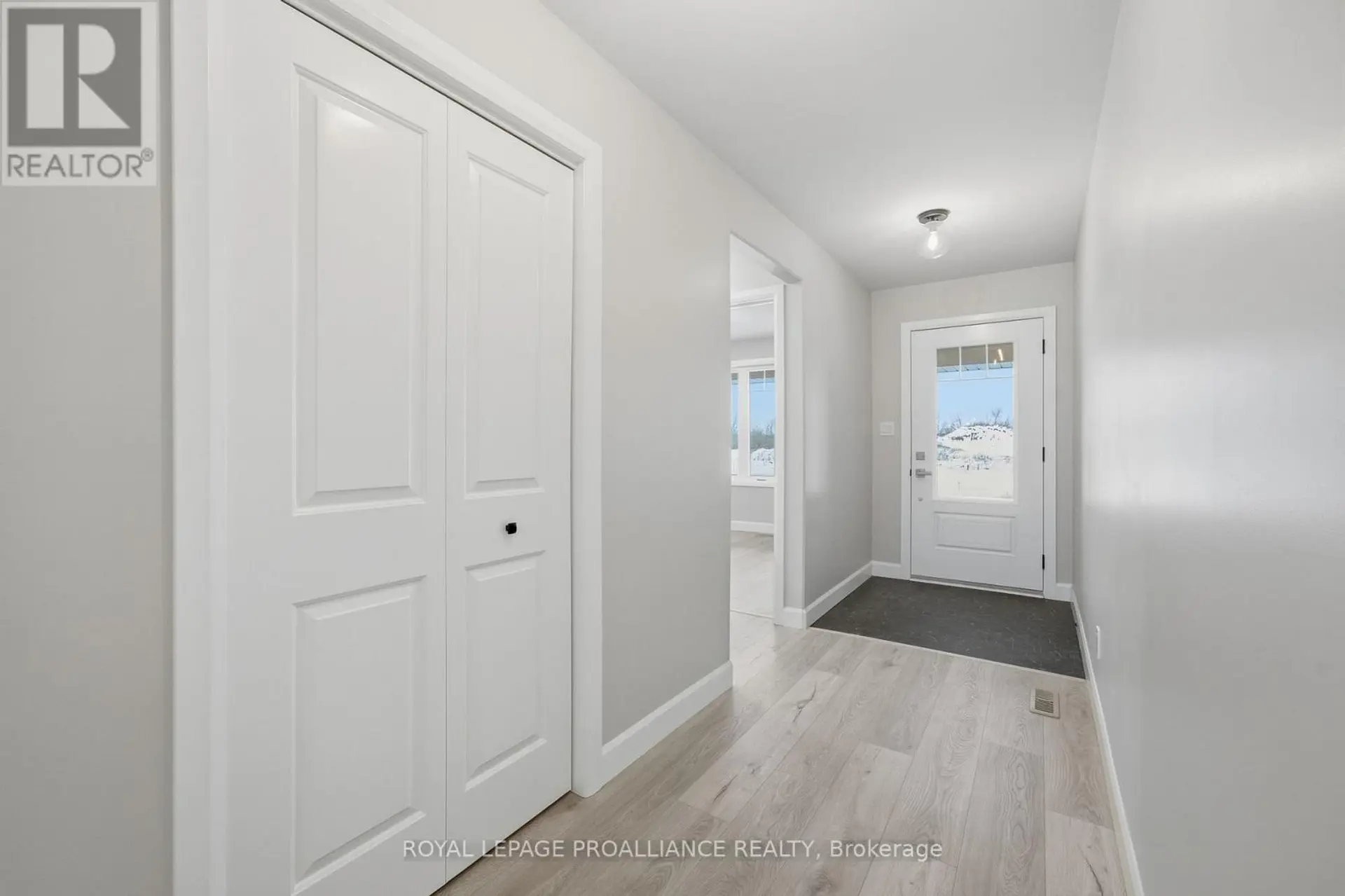 106 HASTINGS PARK DRIVE - Image 4