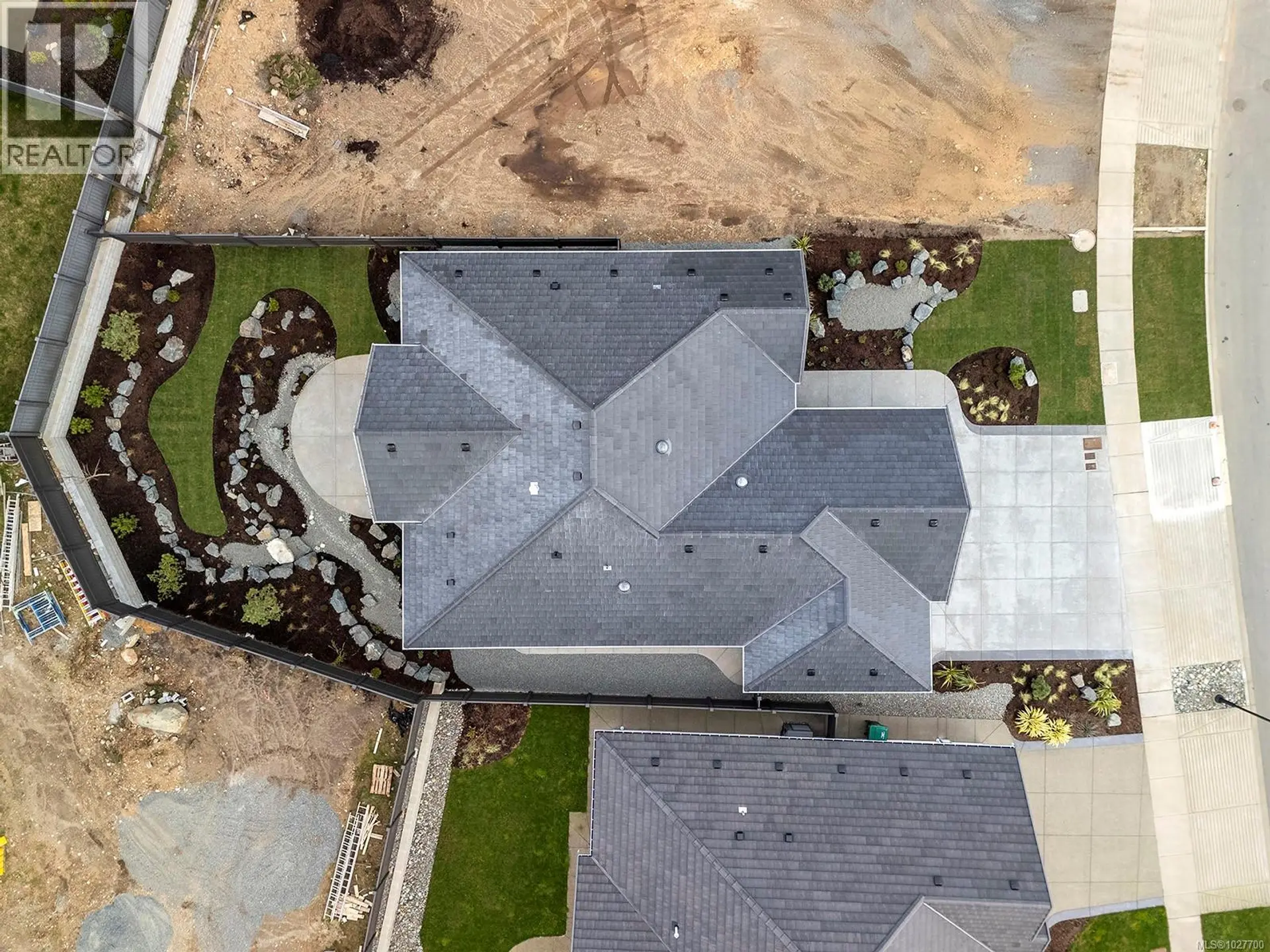 Property at 3170 OXFORD WAY, Courtenay, BC