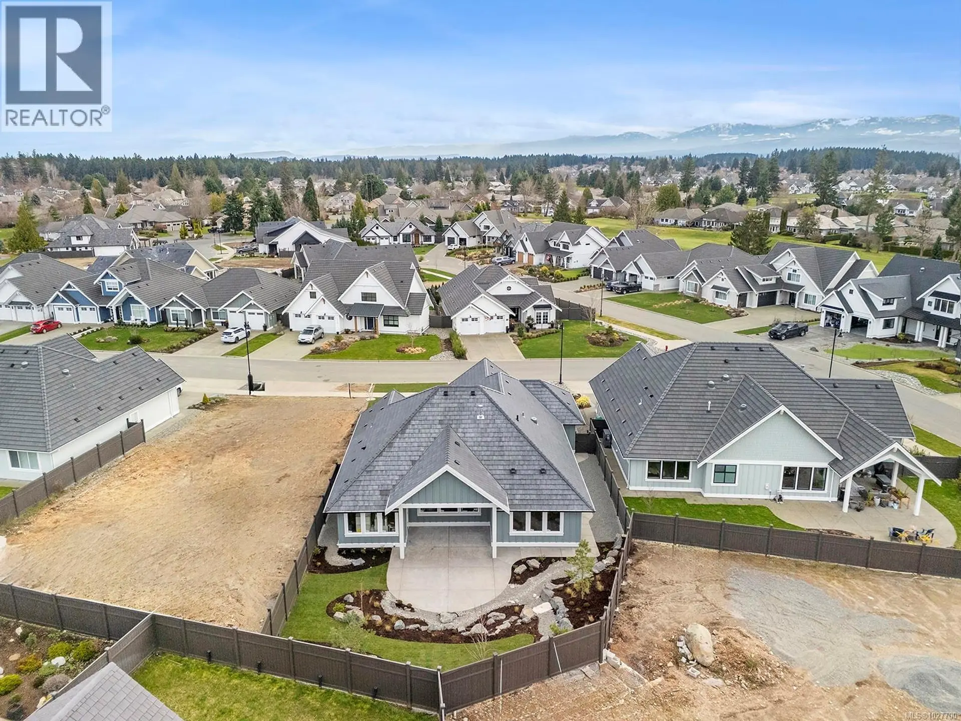 Property at 3170 OXFORD WAY, Courtenay, BC