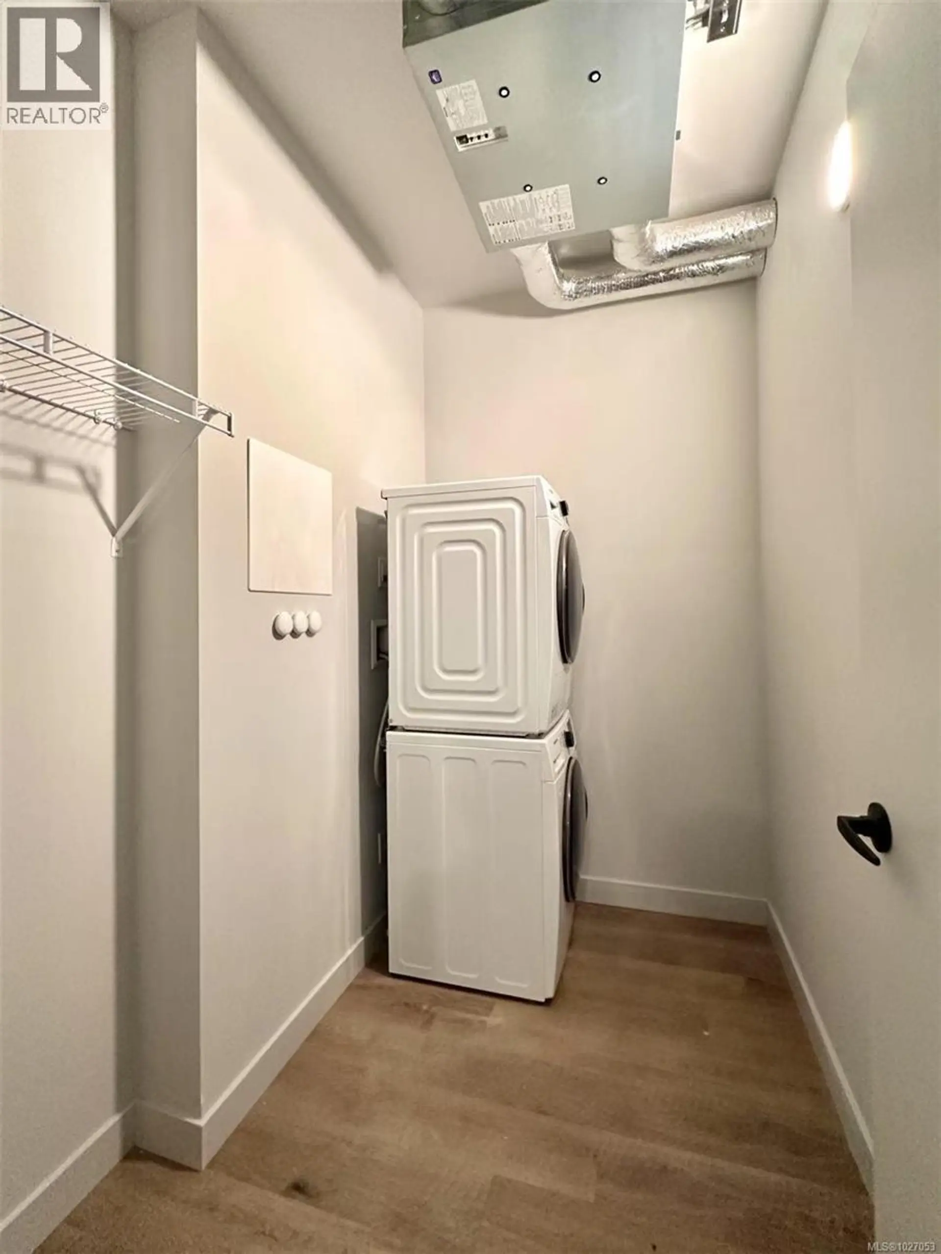 Property at #210 2465 GATEWAY RD, Langford, BC