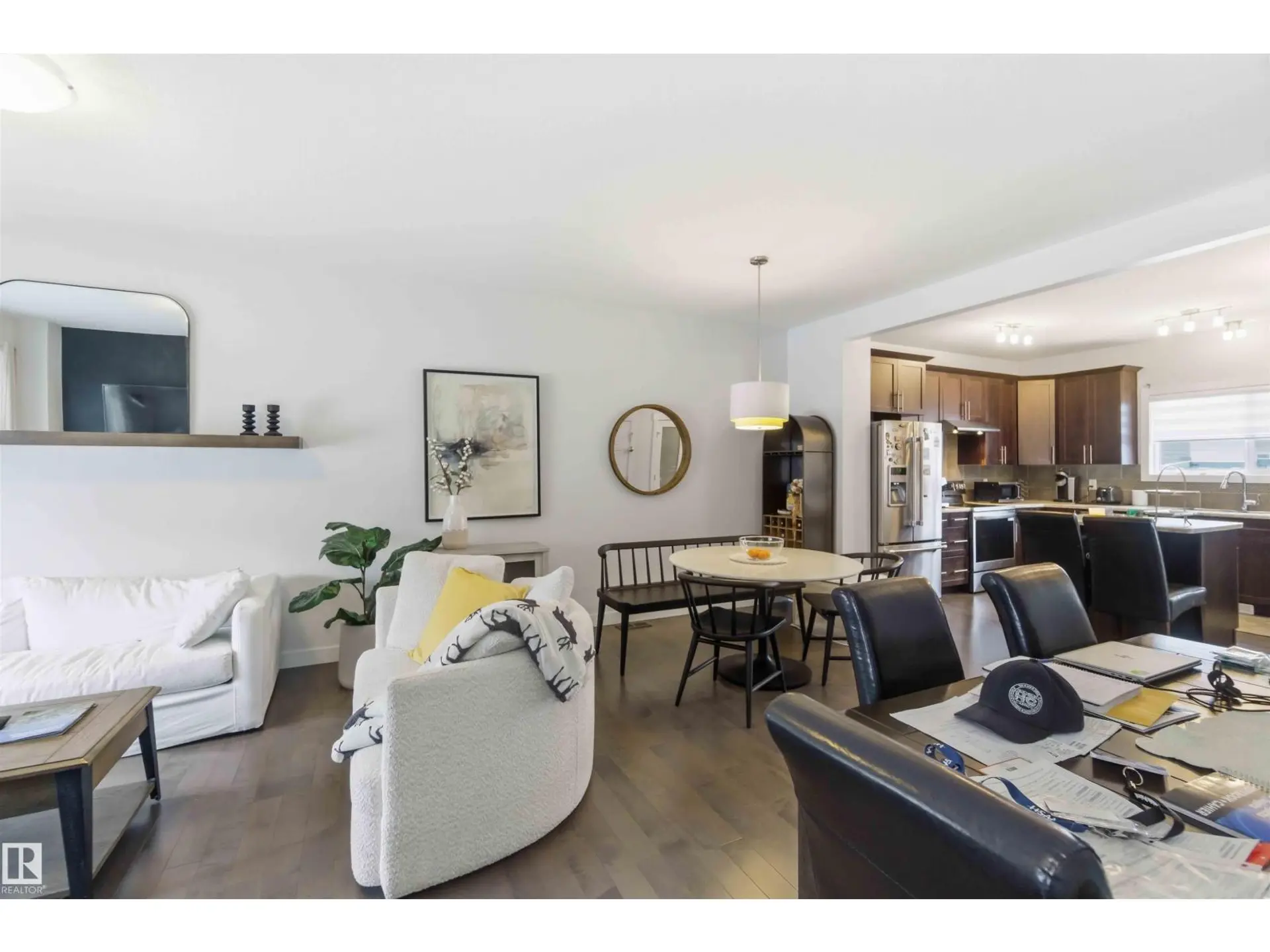 2331 71 ST SW - Image 4